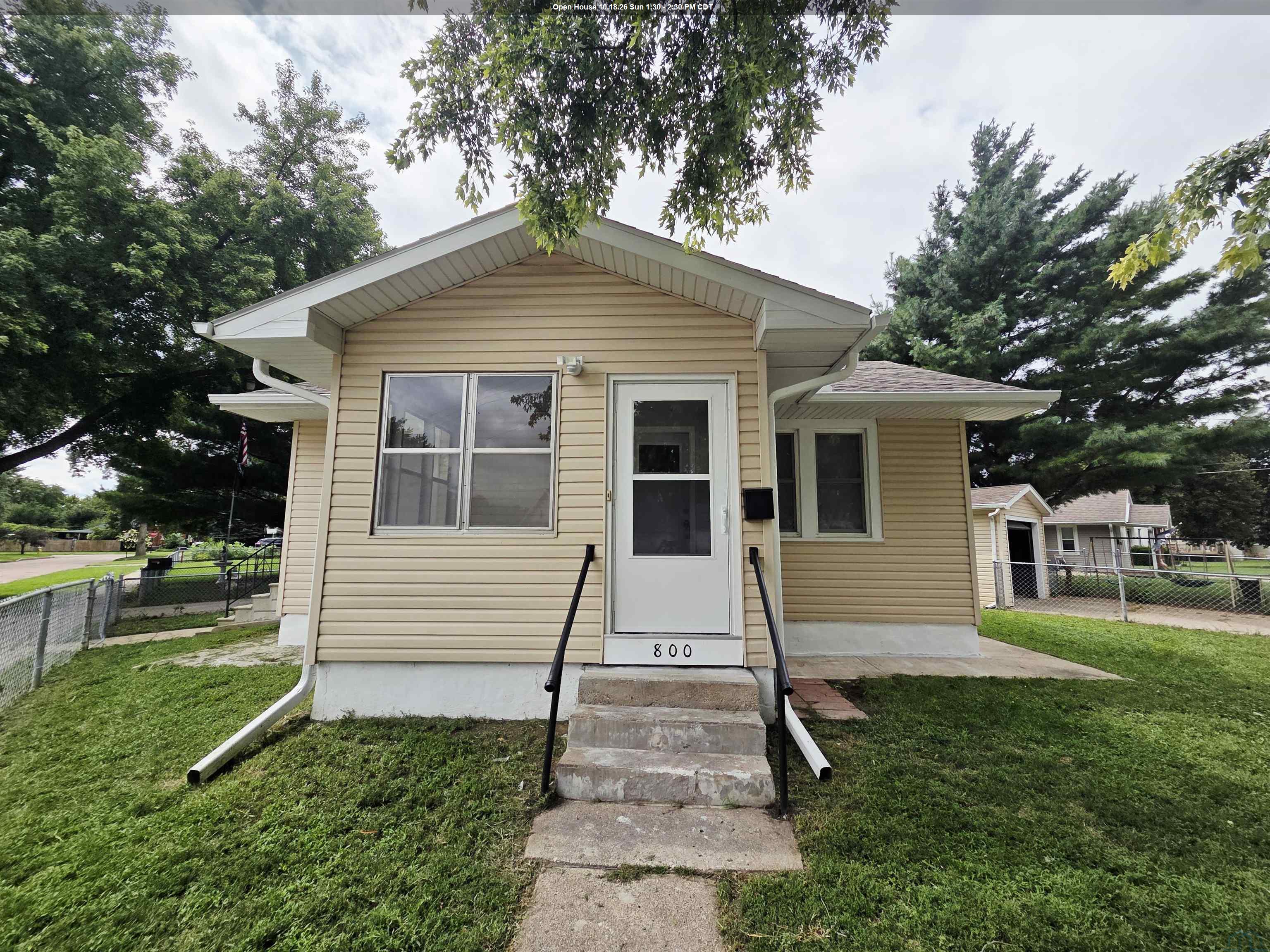 800 Paul Ave., Sioux City, IA 51109 