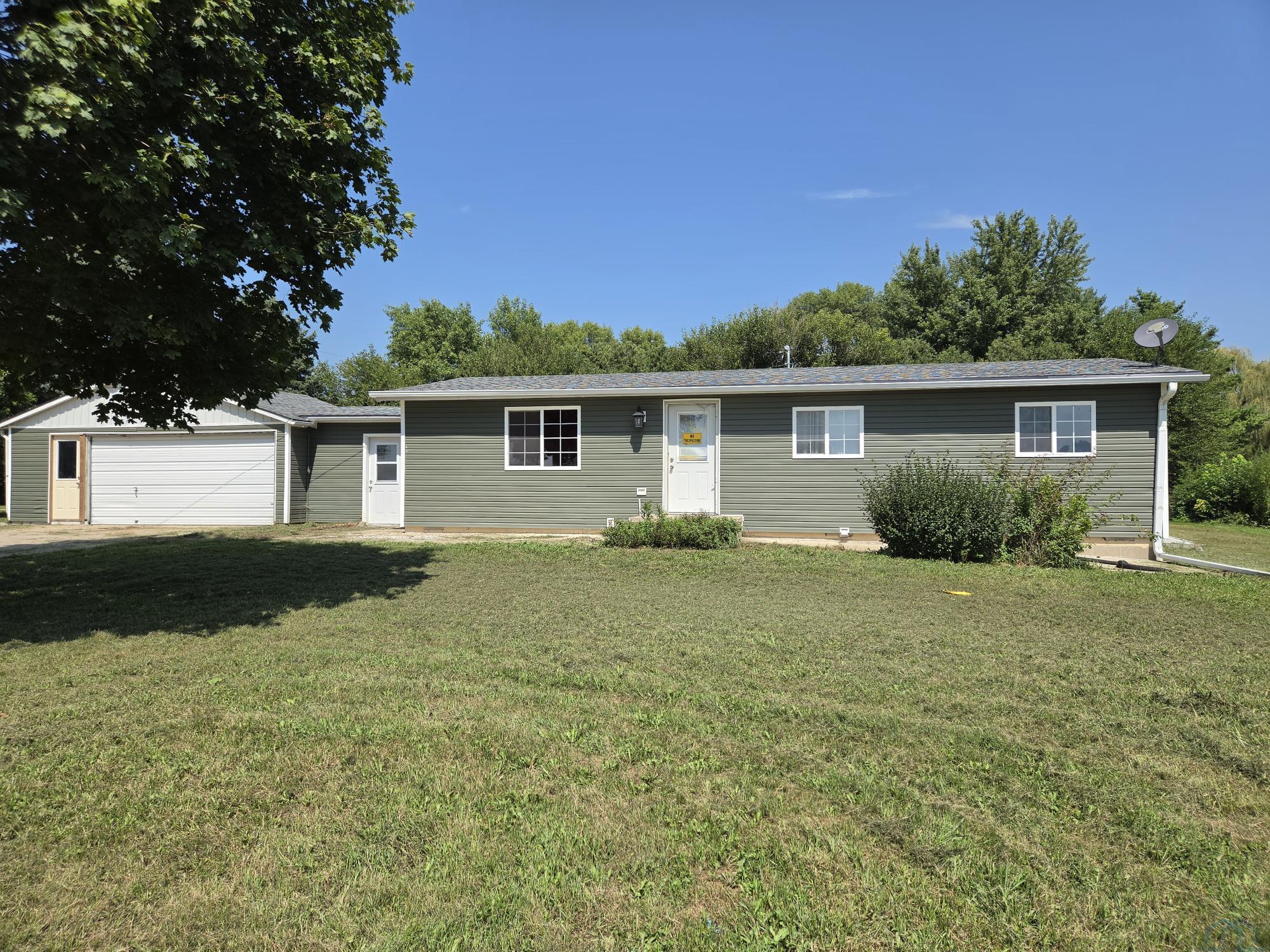 1821 MAPLE ST, Dakota City, NE 68731 
