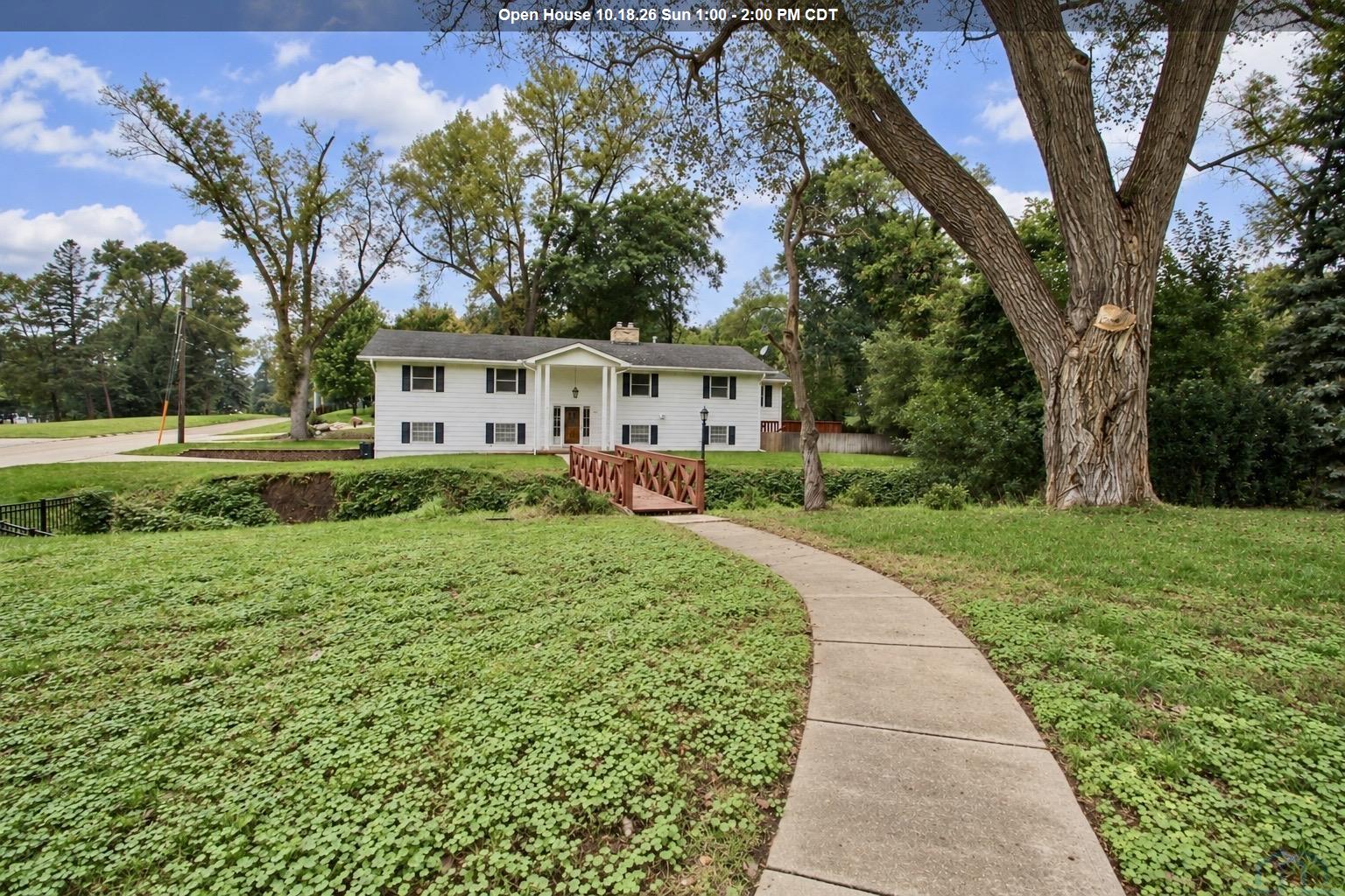 4601 Country Club Blvd, Sioux City, IA 51104 