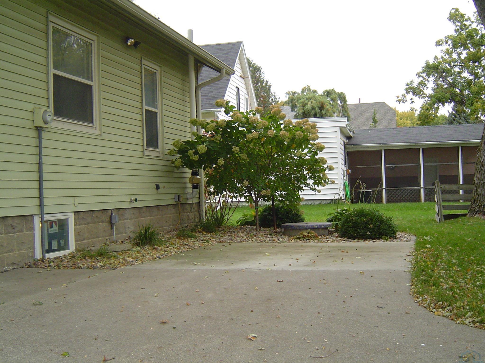 MLS #834943
