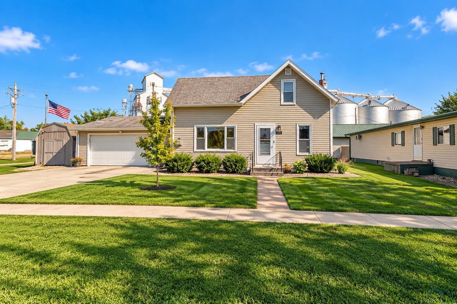 401 Talbot Street, Salix, IA 51052 