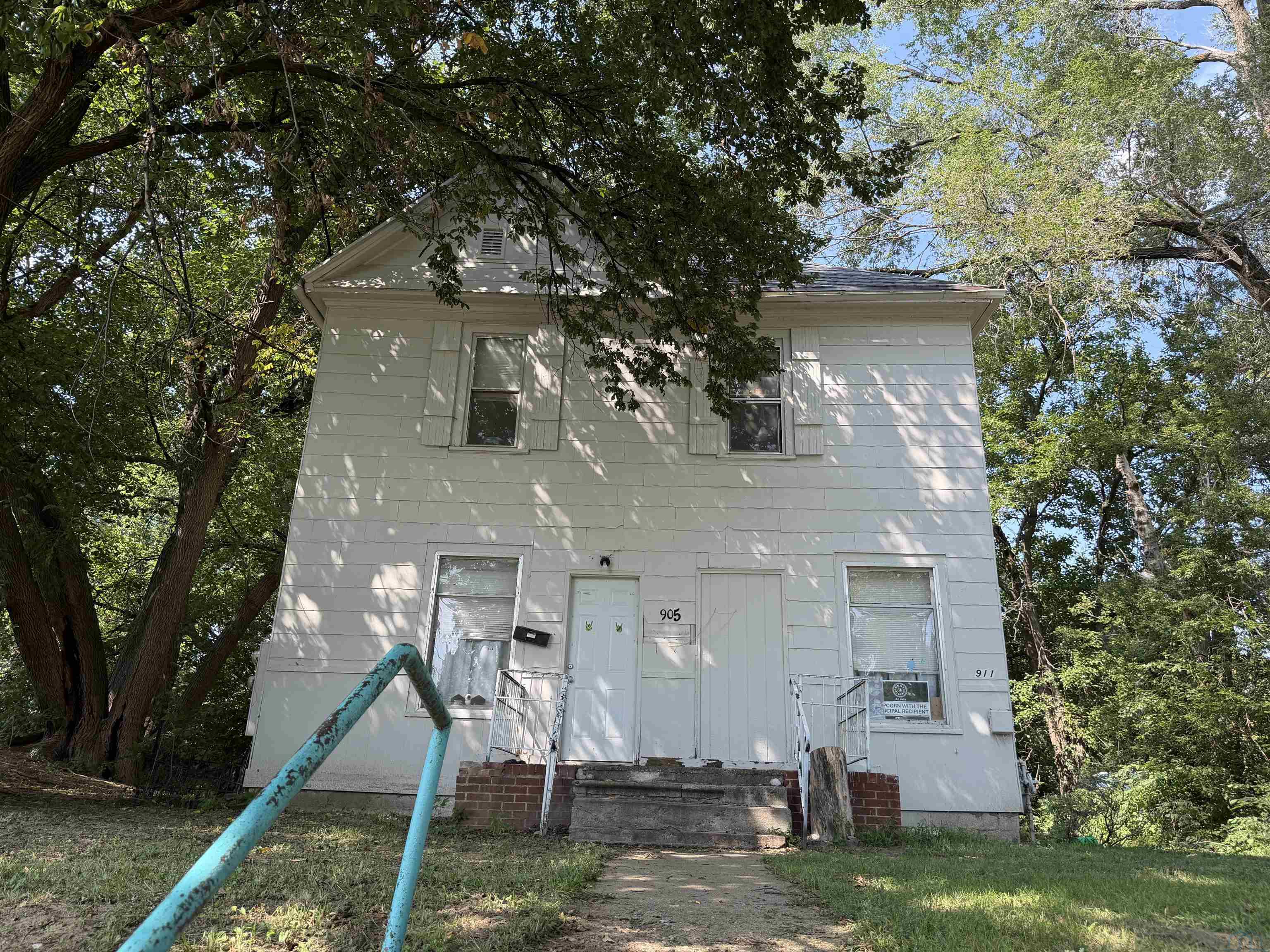 905-07 19TH ST, Sioux City, IA 51105 