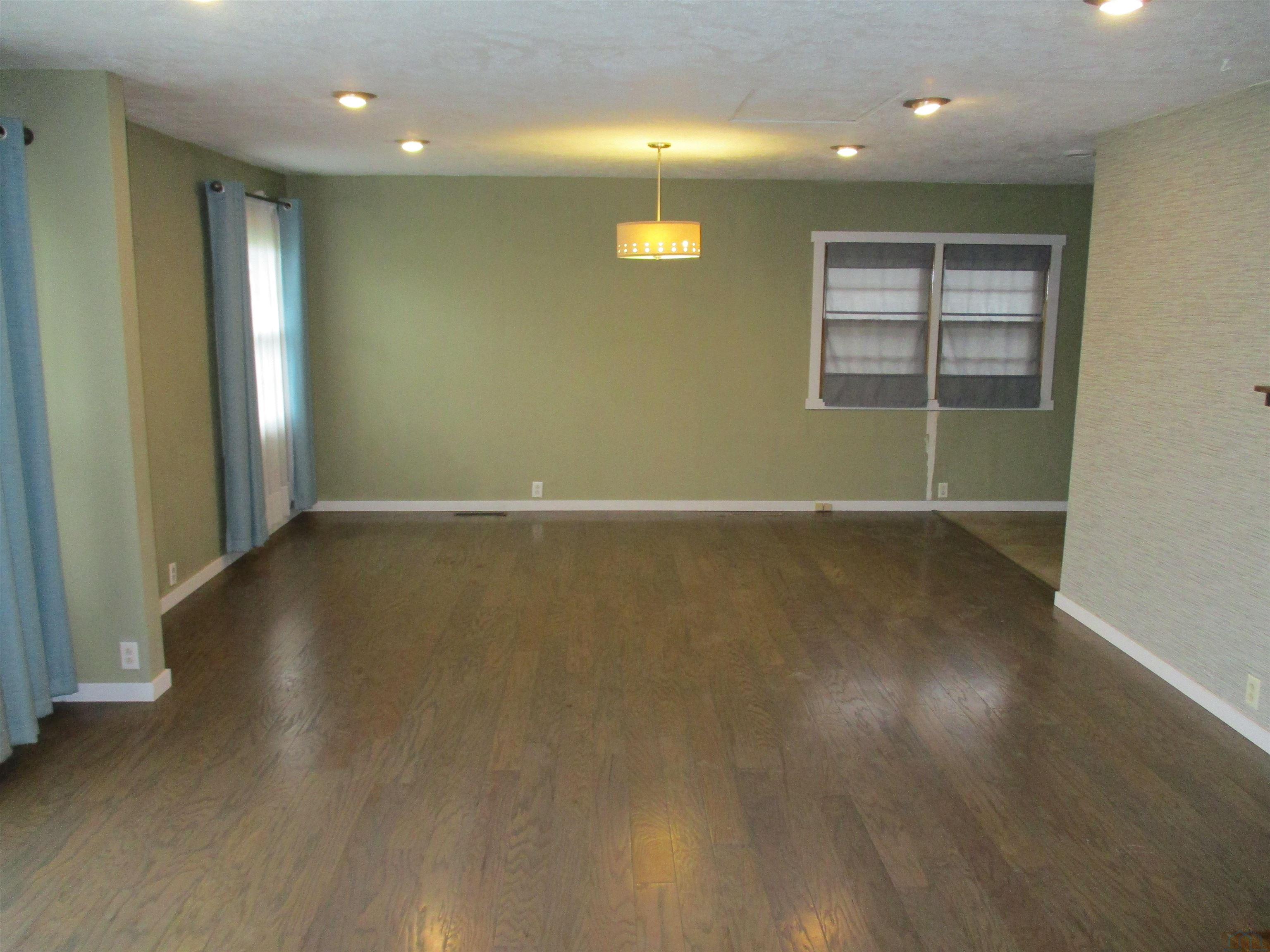 MLS #835000