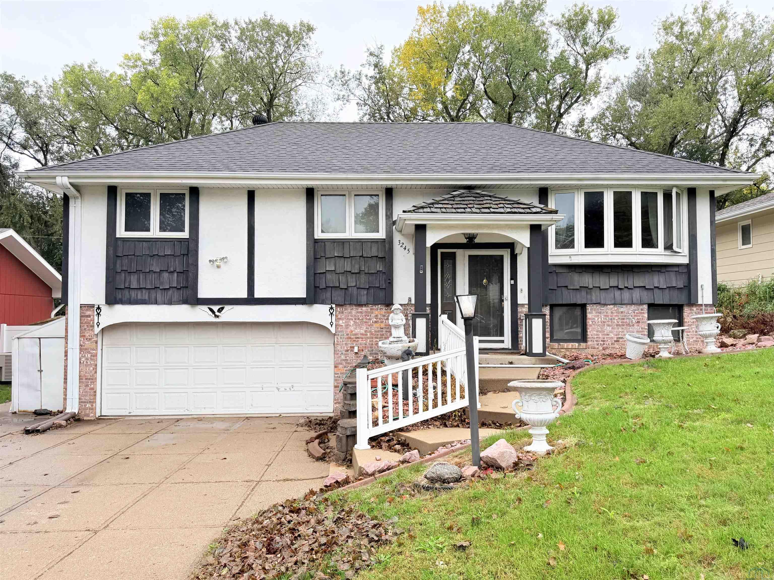 MLS #835006