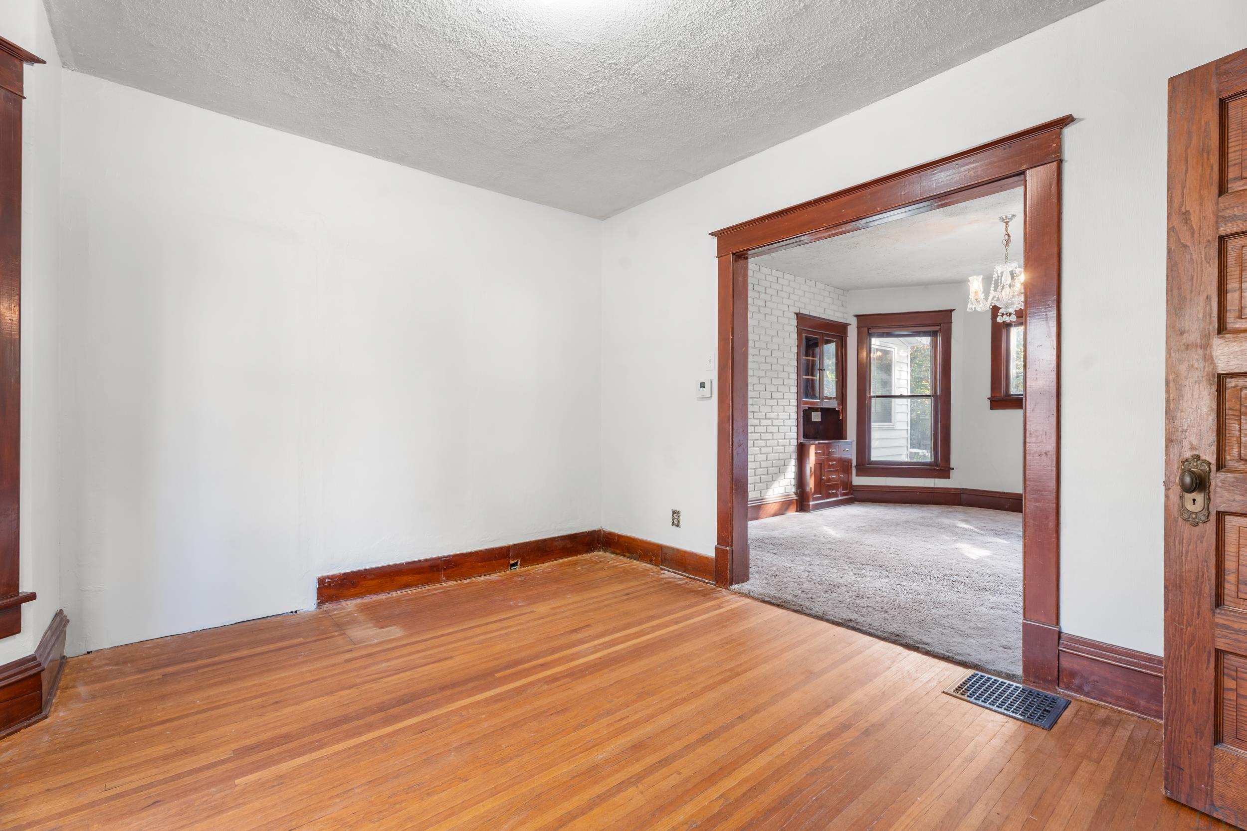 MLS #835007