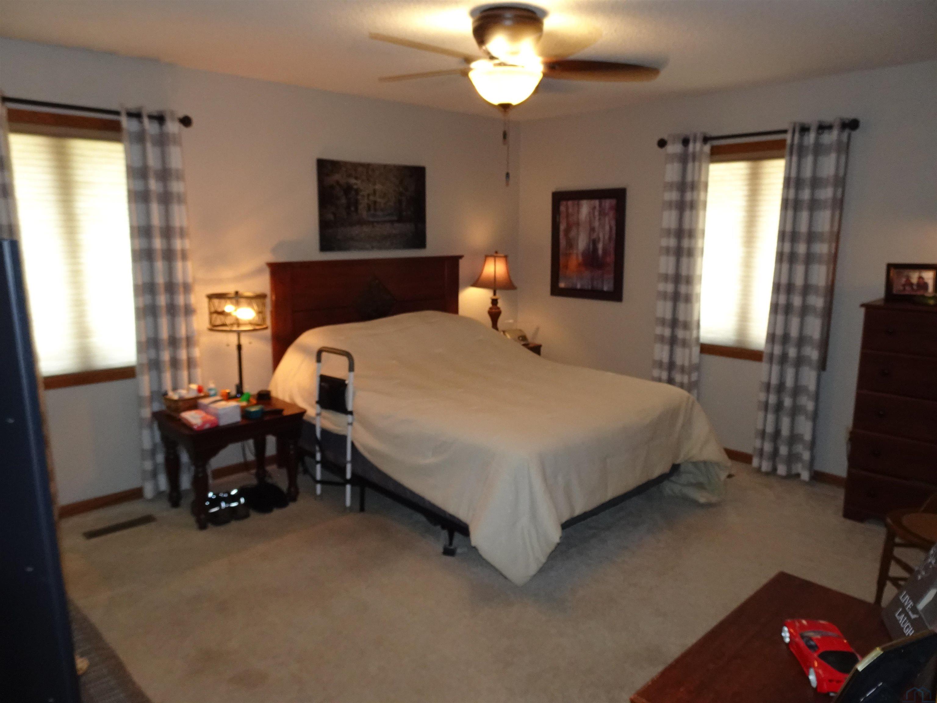 MLS #835043