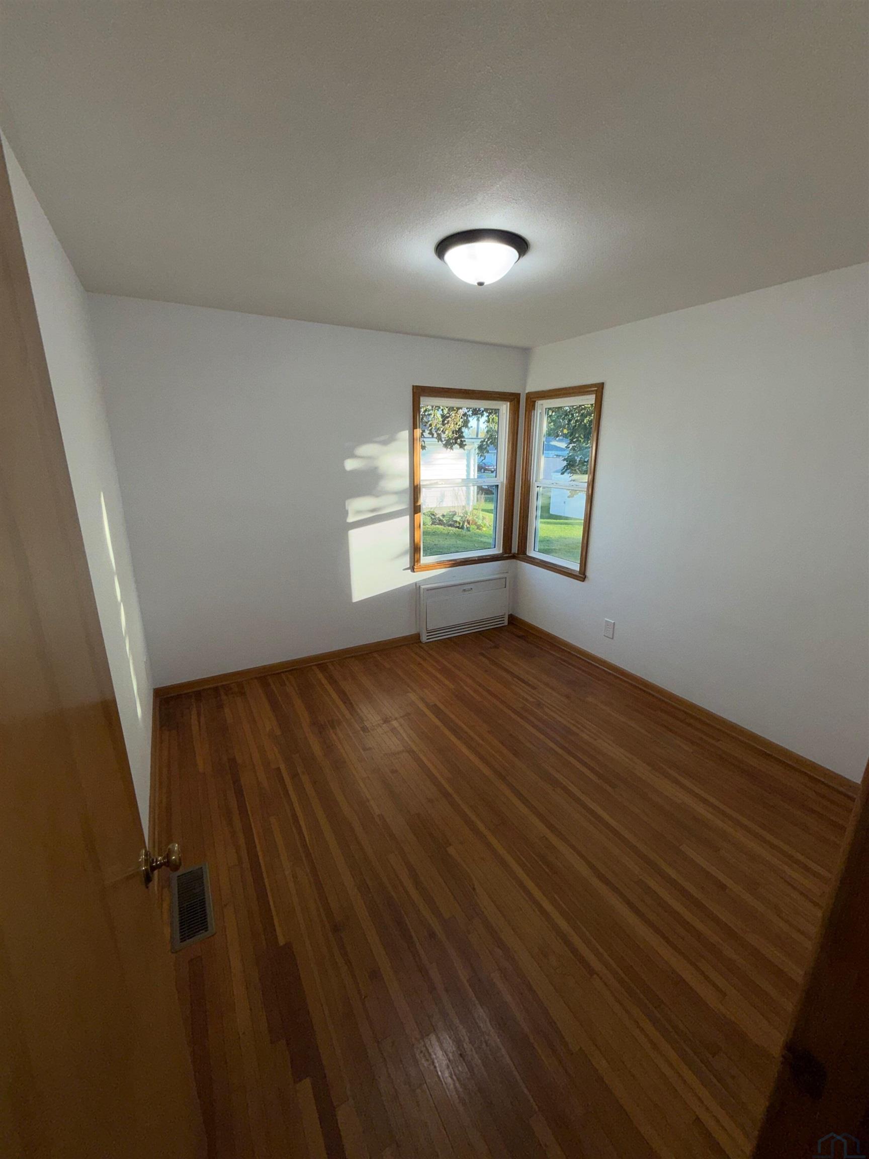 MLS #835044