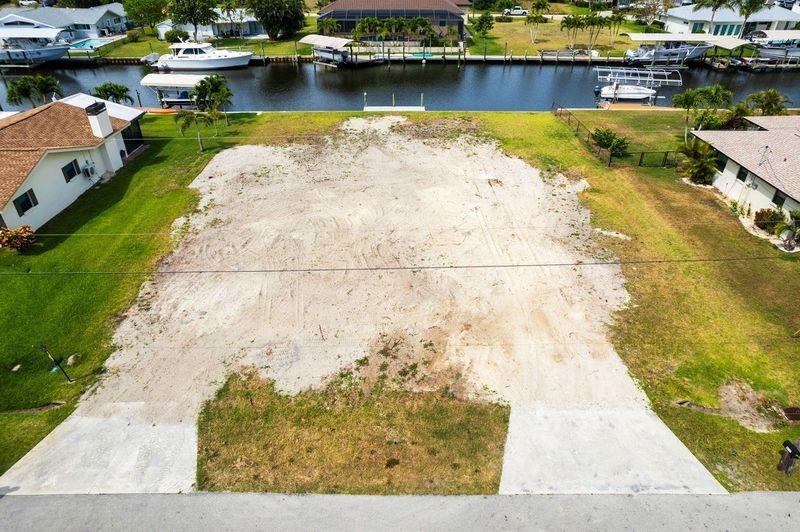 Fort Myers, Florida, 33919, United States, ,Residential,For Sale,1829763