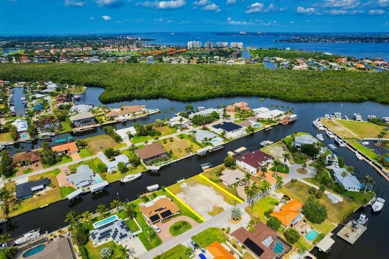 Fort Myers, Florida, 33919, United States, ,Residential,For Sale,1829763