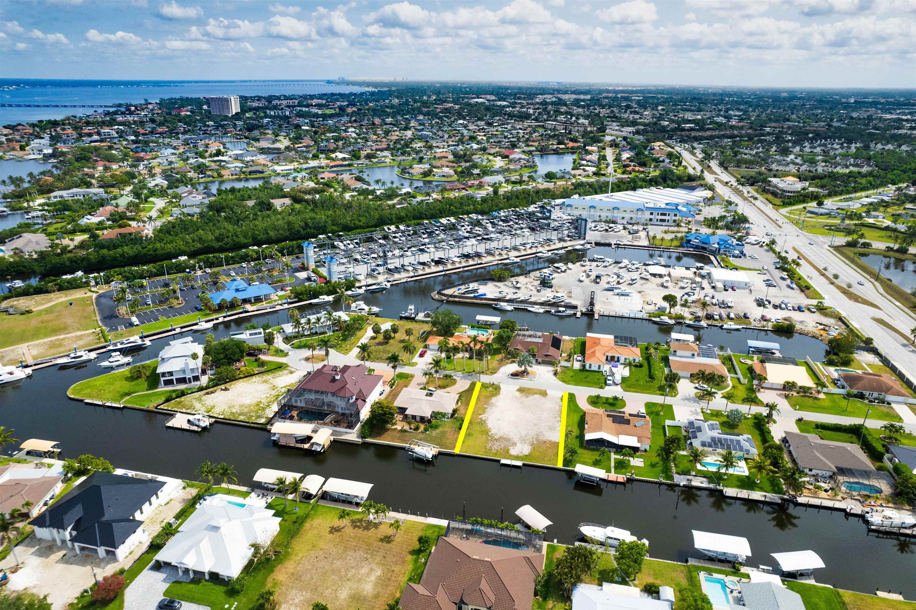 Fort Myers, Florida, 33919, United States, ,Residential,For Sale,1829763