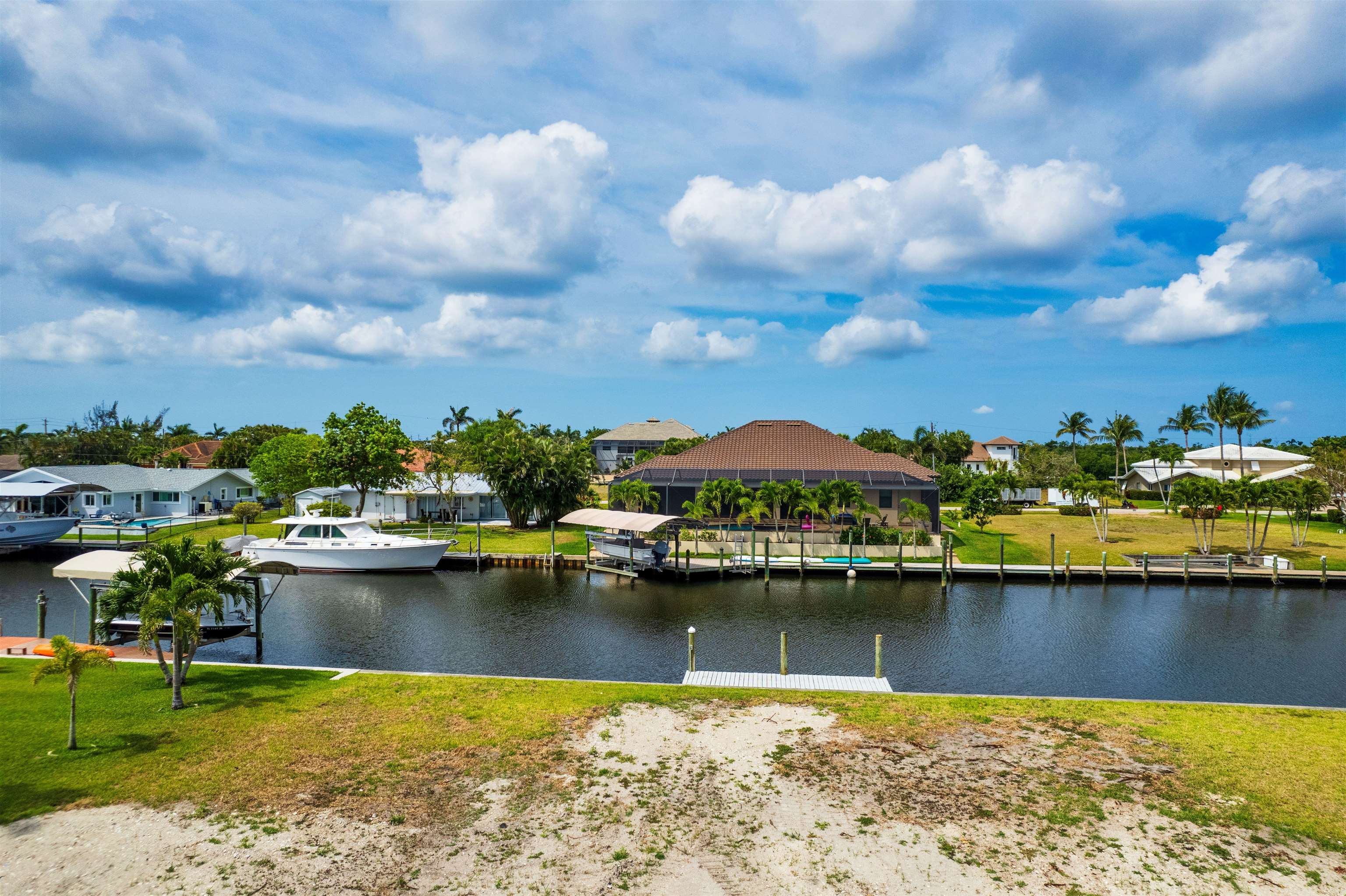 Fort Myers, Florida, 33919, United States, ,Residential,For Sale,1829763