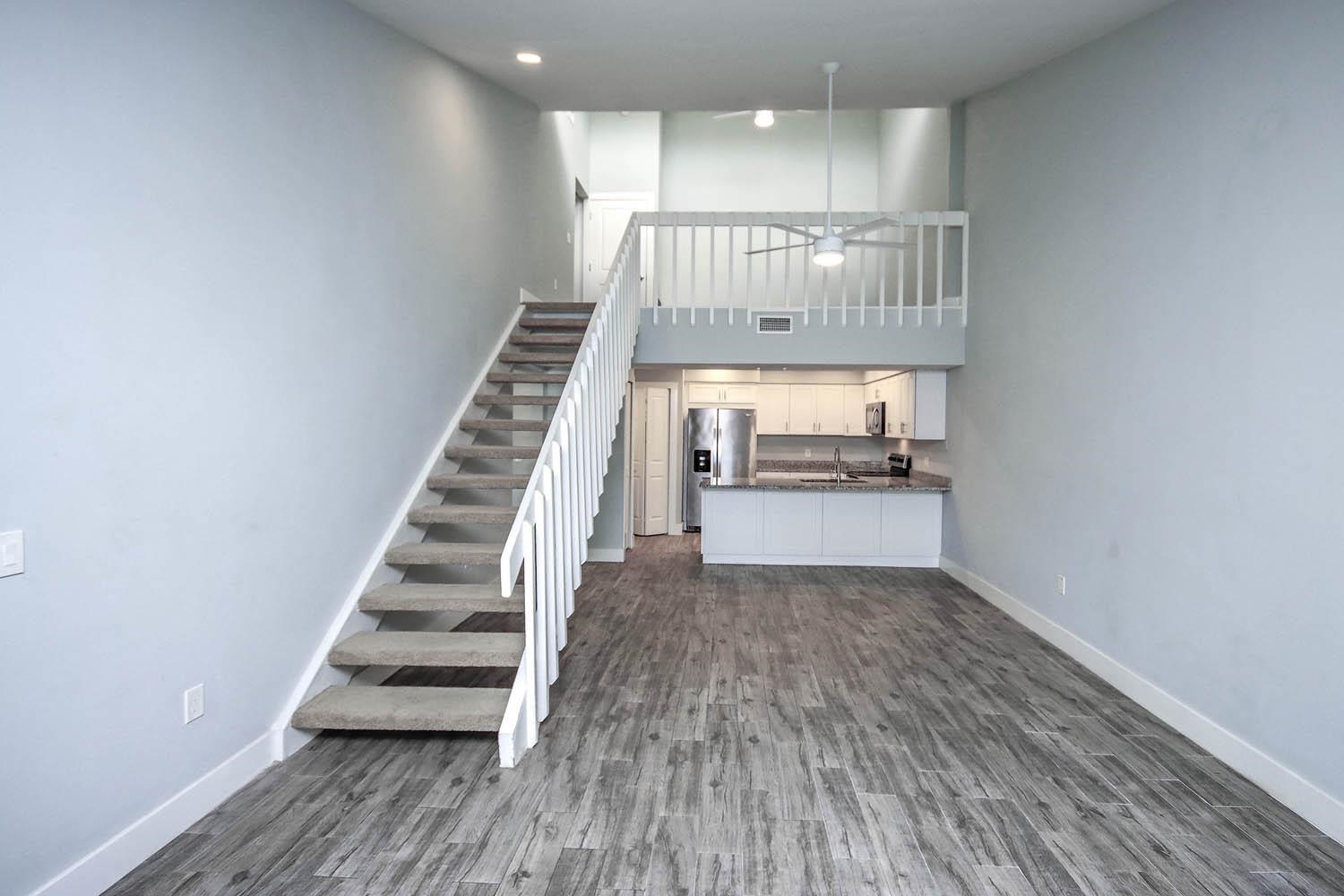 -SELLER TO GIVE BUYER $4,000 CREDIT AT CLOSING FOR FULL PRICE CONTRACT – image 34