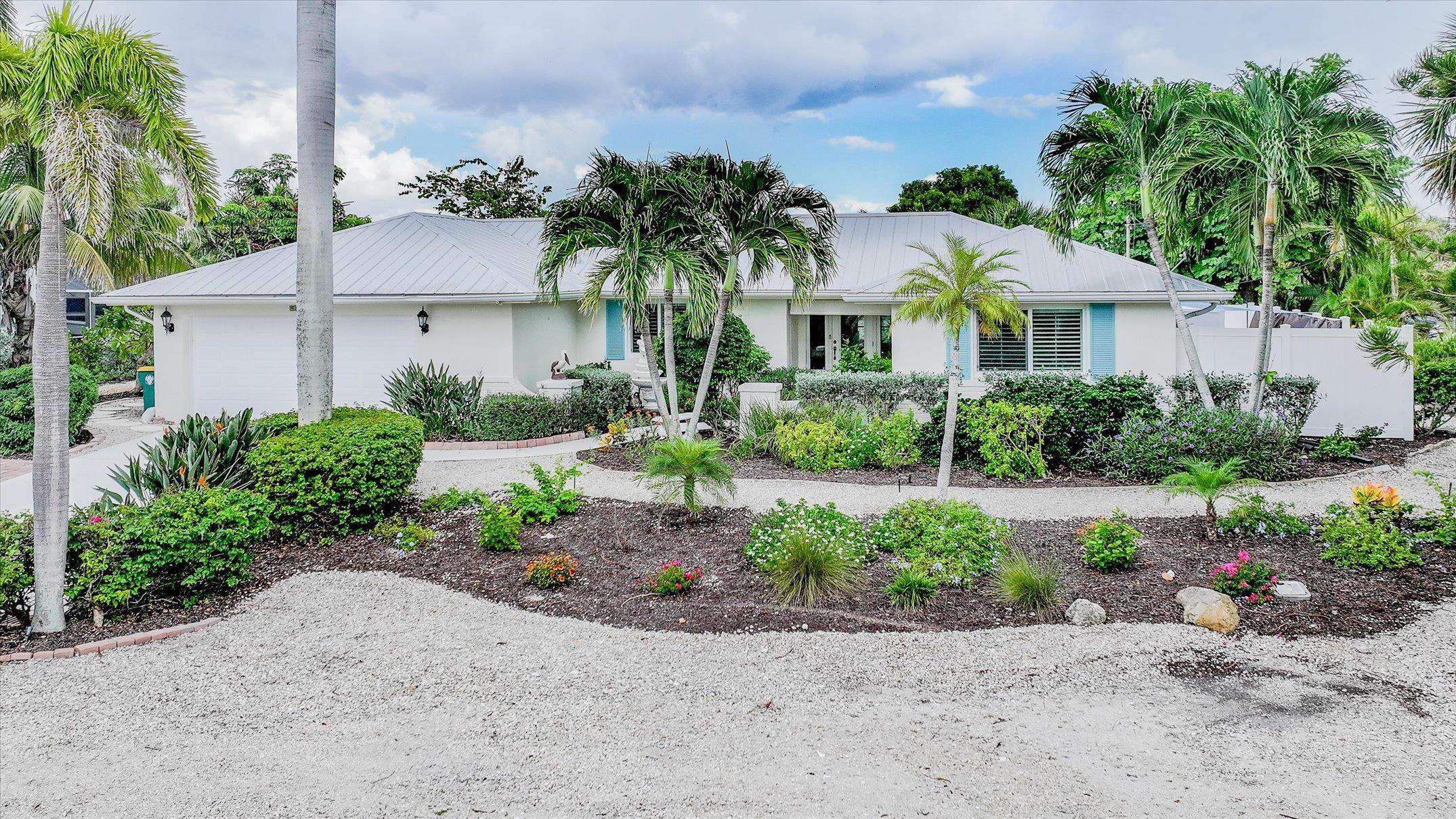 Sanibel, Florida, 33957, United States, 3 Bedrooms Bedrooms, ,Residential,For Sale,1960184