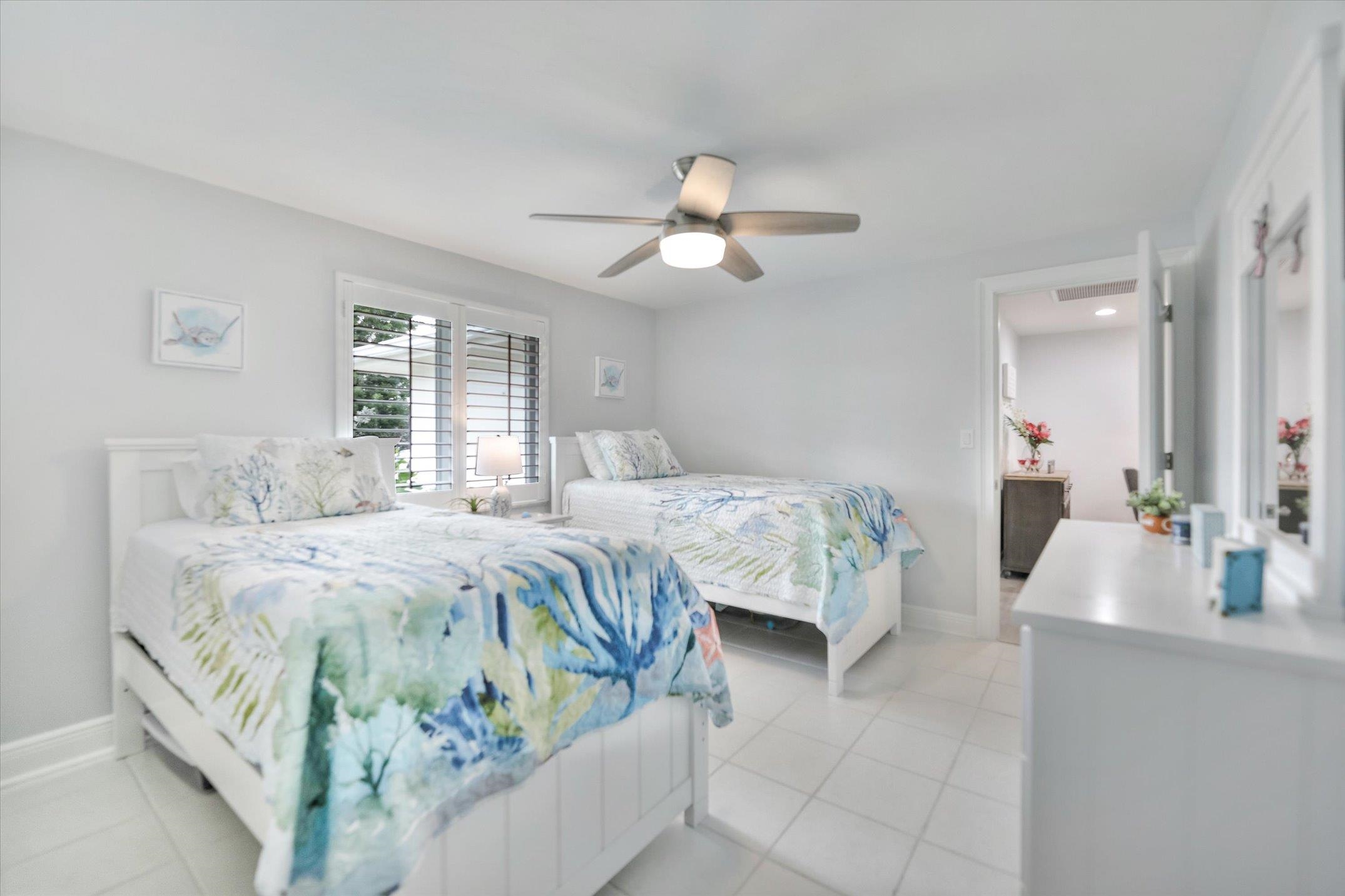 Sanibel, Florida, 33957, United States, 3 Bedrooms Bedrooms, ,Residential,For Sale,1960184