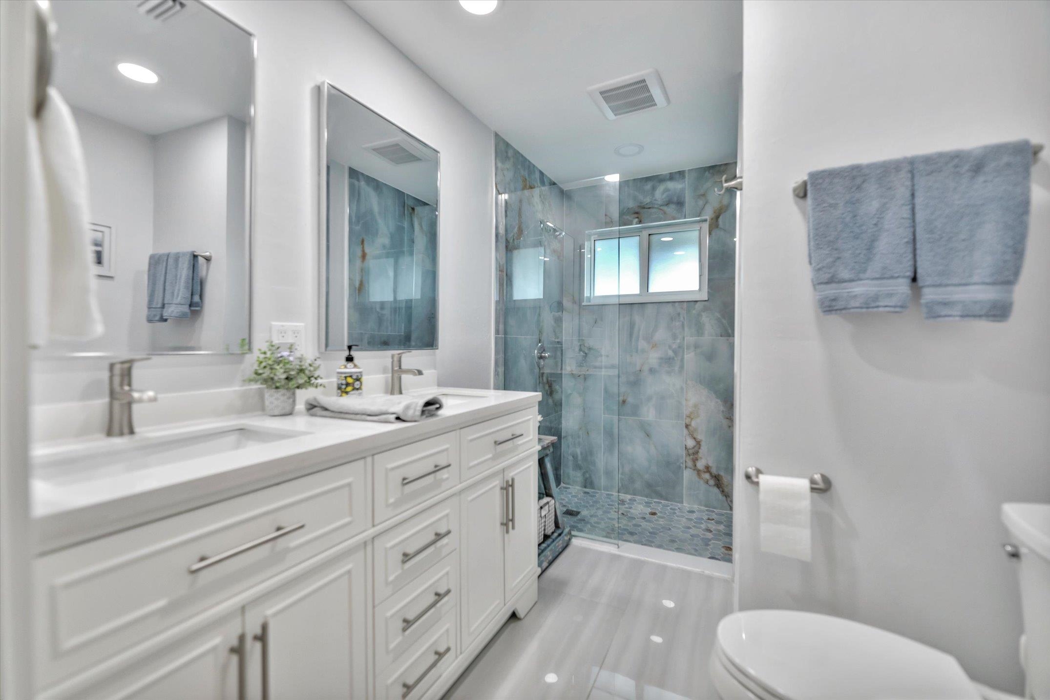Sanibel, Florida, 33957, United States, 3 Bedrooms Bedrooms, ,Residential,For Sale,1960184