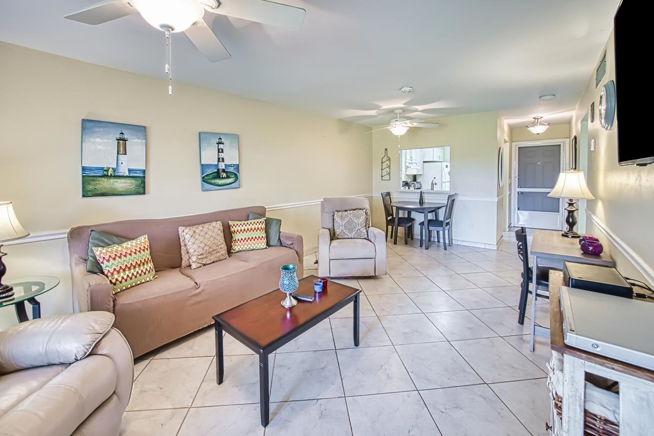 6300 S Pointe Blvd #223, Fort Myers, FL, 33919, US, 2 Bedrooms Bedrooms, ,Residential,For Sale,6300 S Pointe Blvd #223,2251014SAN