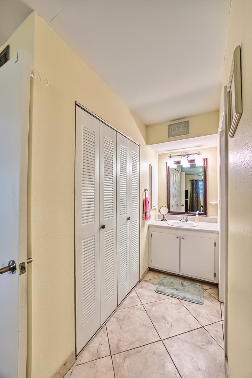 6300 S Pointe Blvd #223, Fort Myers, FL, 33919, US, 2 Bedrooms Bedrooms, ,Residential,For Sale,6300 S Pointe Blvd #223,2251014SAN