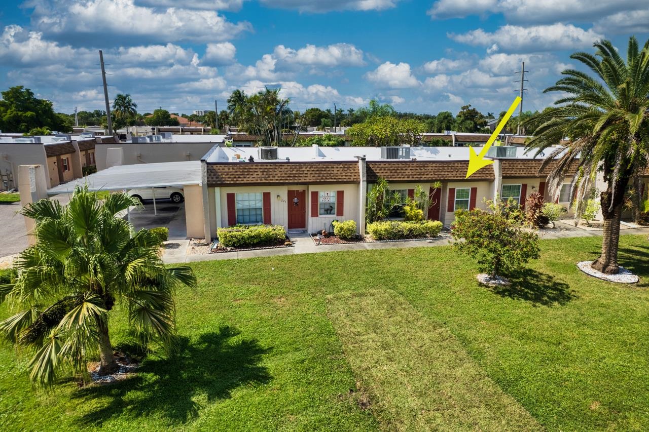 6300 S Pointe Blvd #223, Fort Myers, FL, 33919, US, 2 Bedrooms Bedrooms, ,Residential,For Sale,6300 S Pointe Blvd #223,2251014SAN