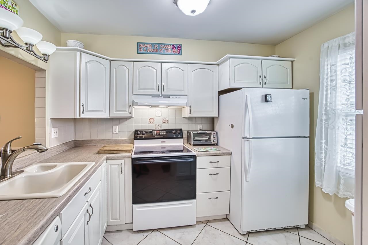 6300 S Pointe Blvd #223, Fort Myers, FL, 33919, US, 2 Bedrooms Bedrooms, ,Residential,For Sale,6300 S Pointe Blvd #223,2251014SAN