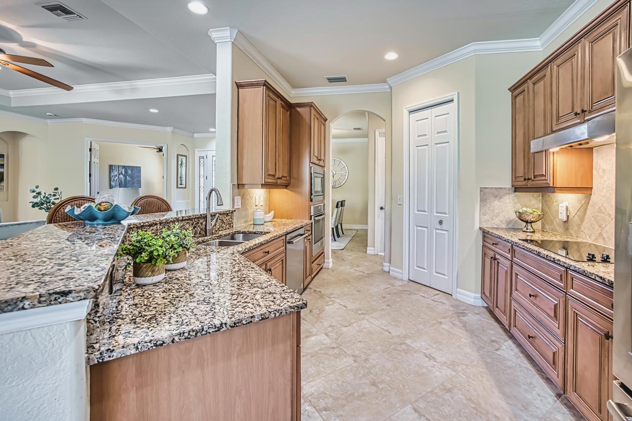 Fort Myers, Florida, 33912, United States, 4 Bedrooms Bedrooms, ,0.1 BathroomBathrooms,Residential,For Sale,2012501