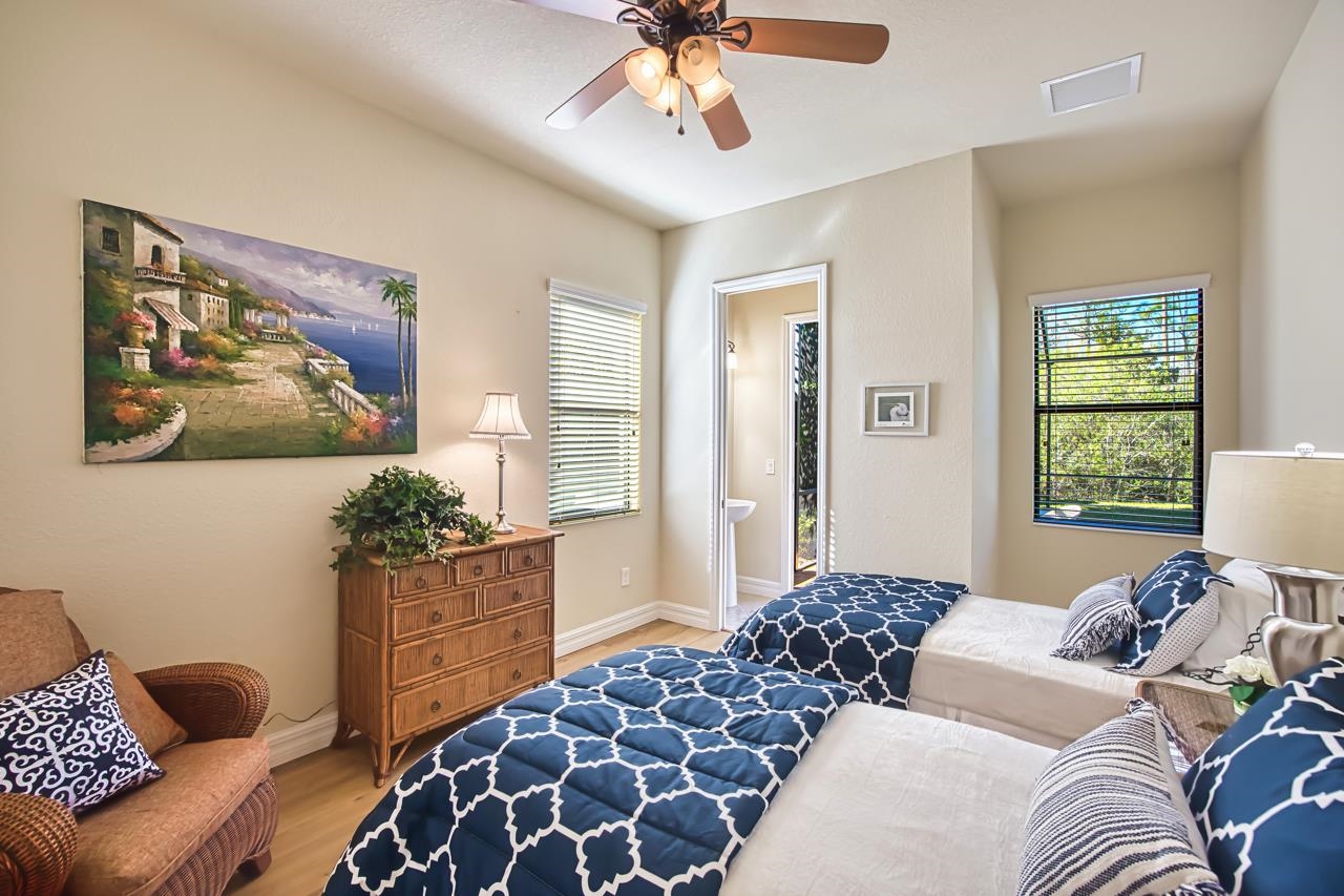 Fort Myers, Florida, 33912, United States, 4 Bedrooms Bedrooms, ,0.1 BathroomBathrooms,Residential,For Sale,2012501