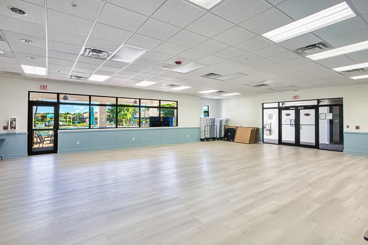 Fort Myers, Florida, 33912, United States, 4 Bedrooms Bedrooms, ,0.1 BathroomBathrooms,Residential,For Sale,2012501