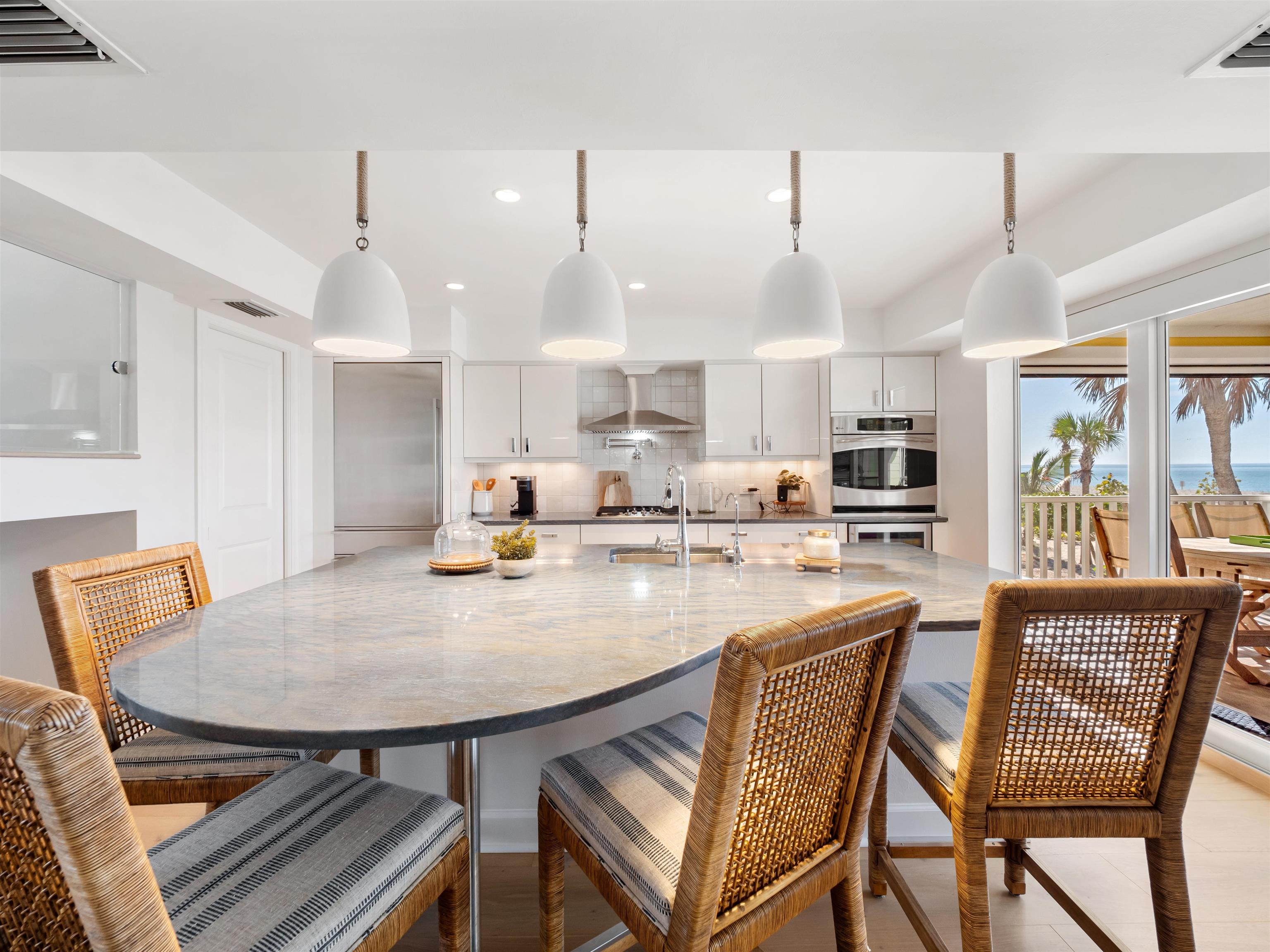 Captiva, Florida, 33924, United States, 2 Bedrooms Bedrooms, ,0.1 BathroomBathrooms,Residential,For Sale,2013459