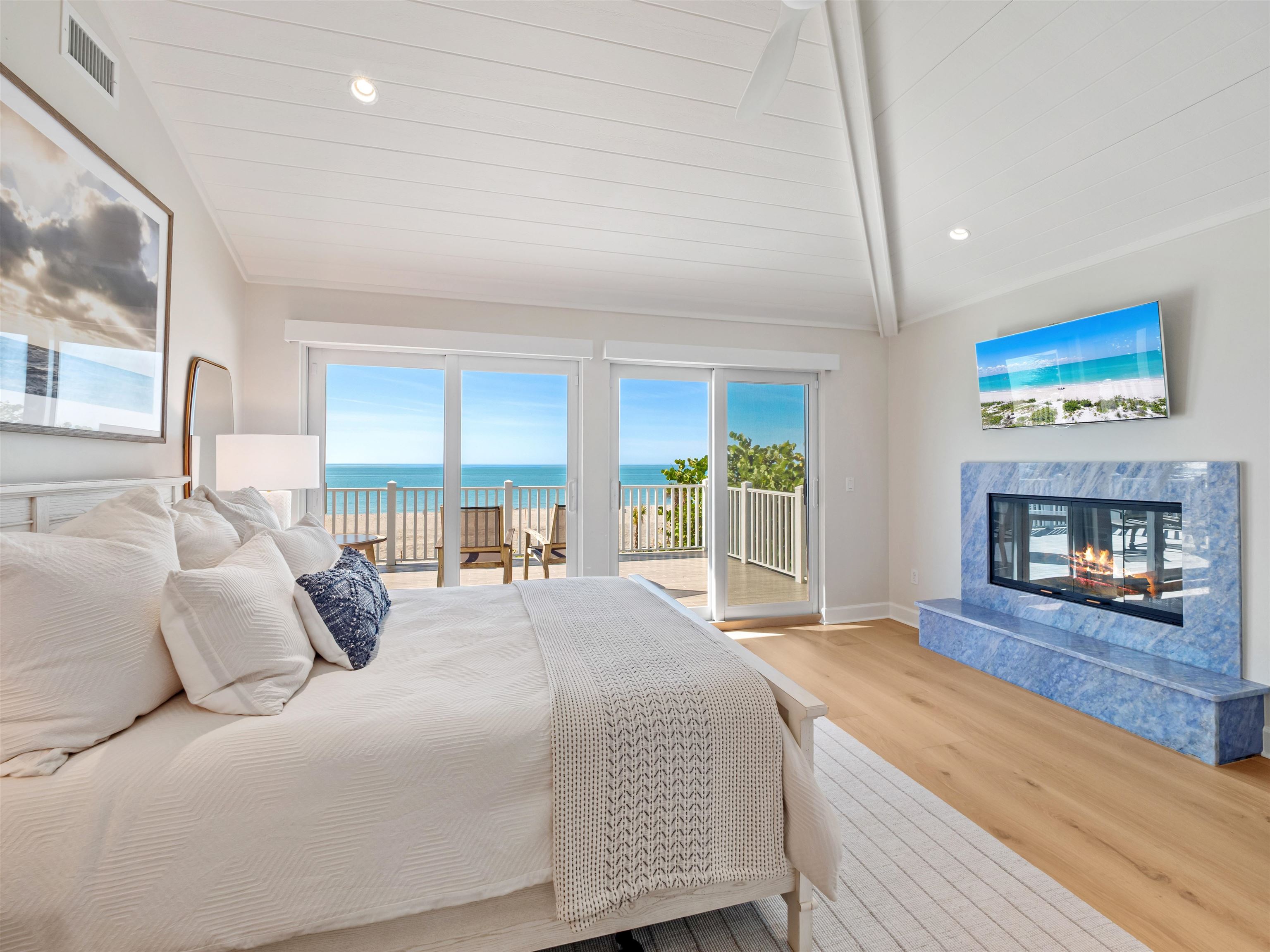 Captiva, Florida, 33924, United States, 2 Bedrooms Bedrooms, ,0.1 BathroomBathrooms,Residential,For Sale,2013459