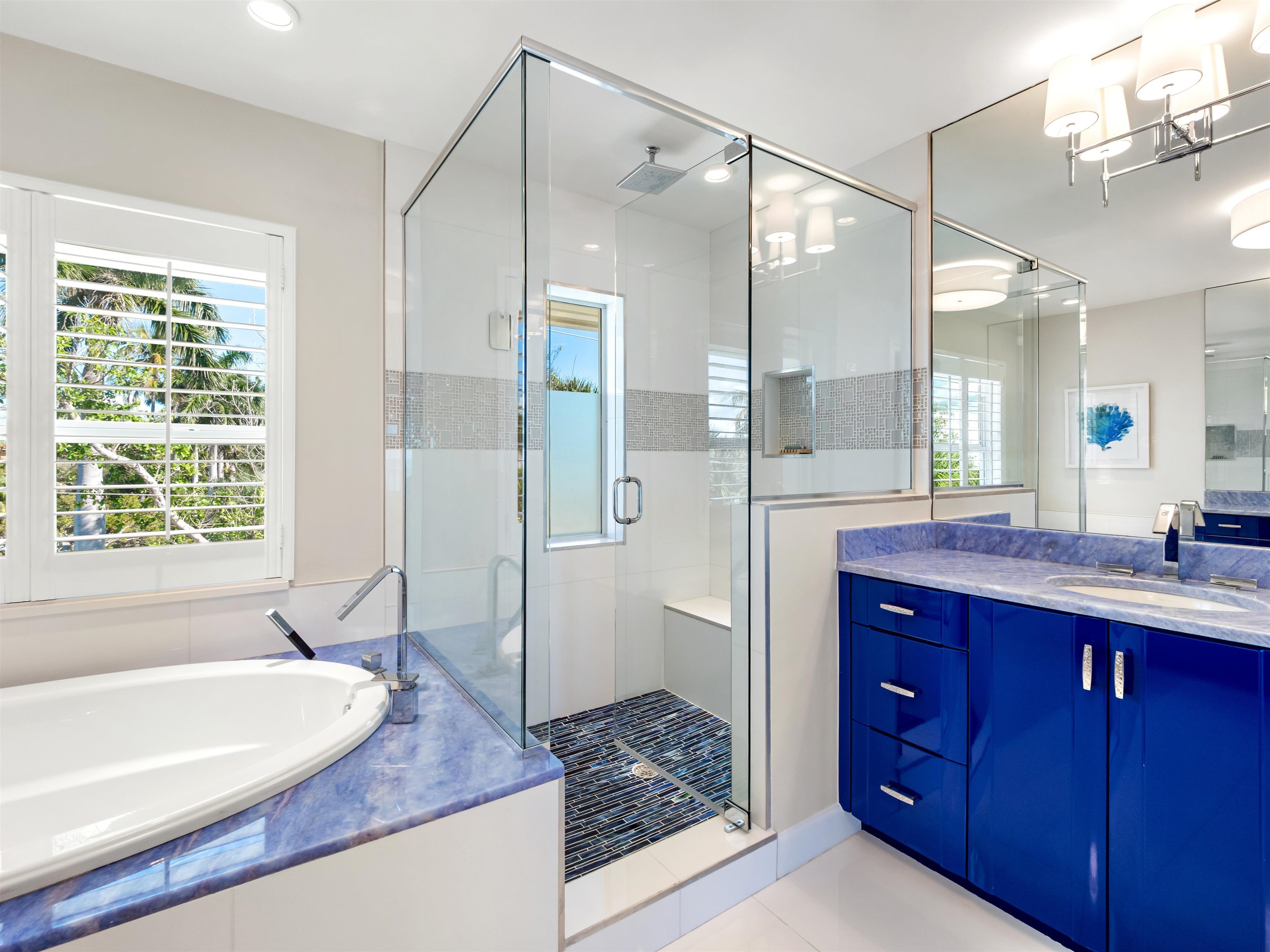 Captiva, Florida, 33924, United States, 2 Bedrooms Bedrooms, ,0.1 BathroomBathrooms,Residential,For Sale,2013459