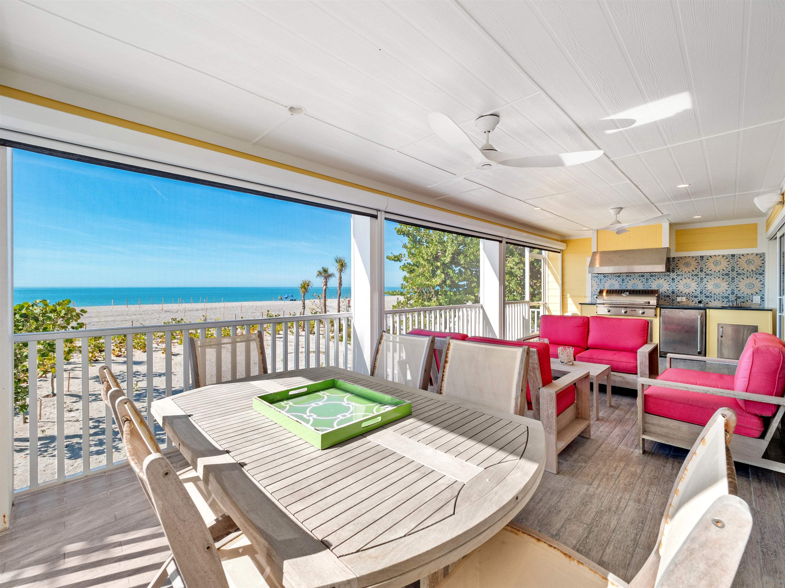 Captiva, Florida, 33924, United States, 2 Bedrooms Bedrooms, ,0.1 BathroomBathrooms,Residential,For Sale,2013459