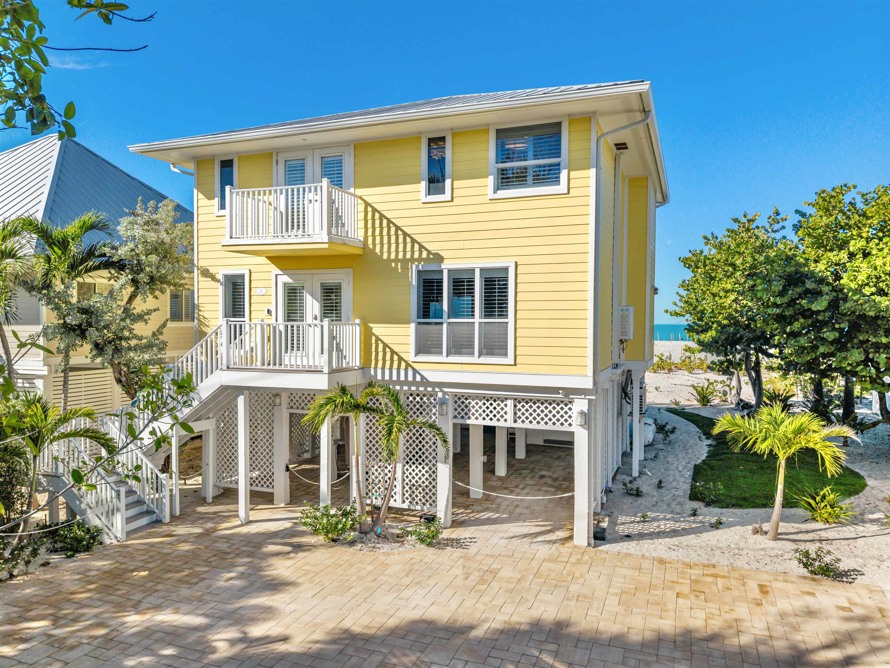 Captiva, Florida, 33924, United States, 2 Bedrooms Bedrooms, ,0.1 BathroomBathrooms,Residential,For Sale,2013459