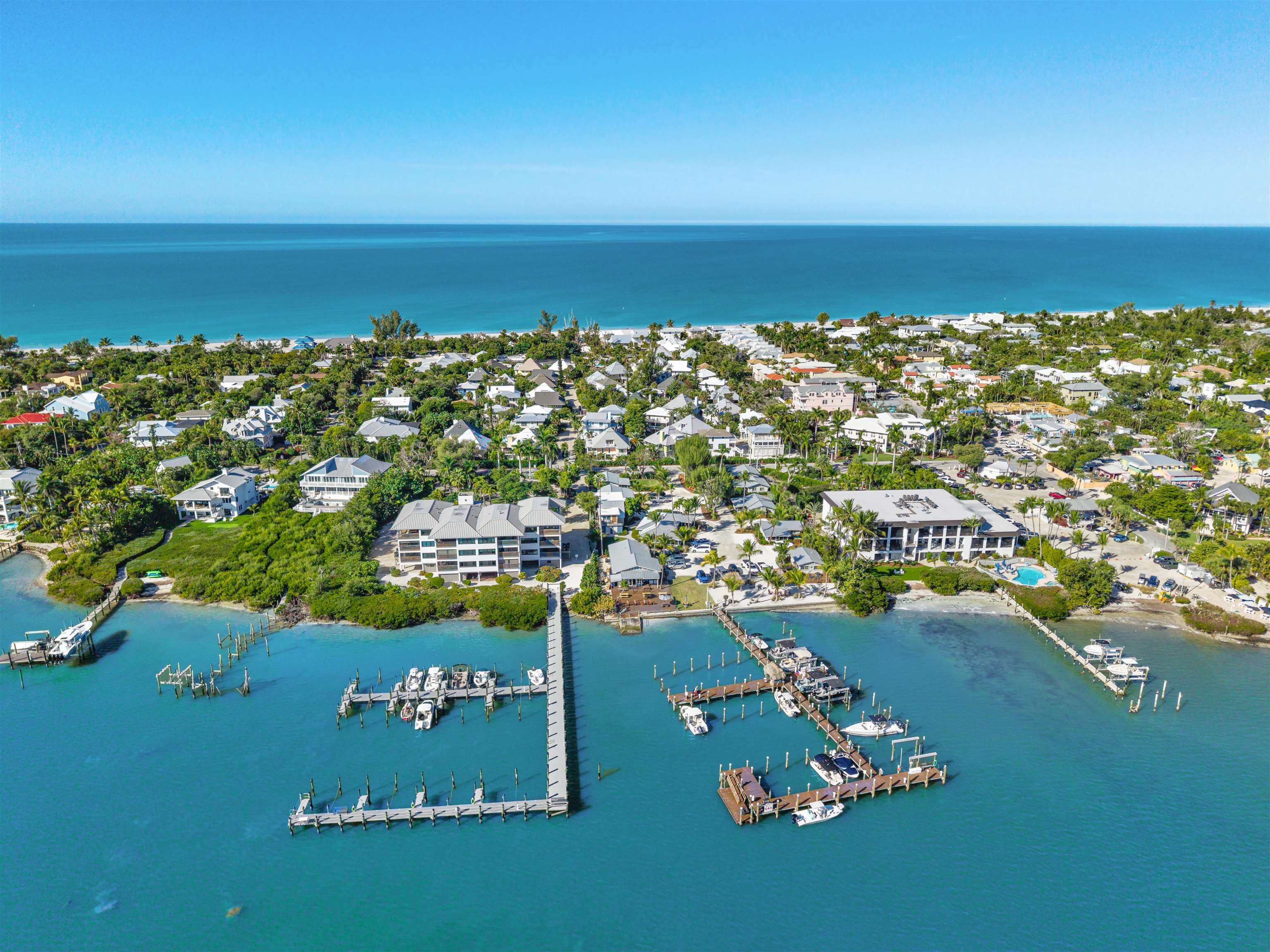 Captiva, Florida, 33924, United States, 2 Bedrooms Bedrooms, ,0.1 BathroomBathrooms,Residential,For Sale,2013459