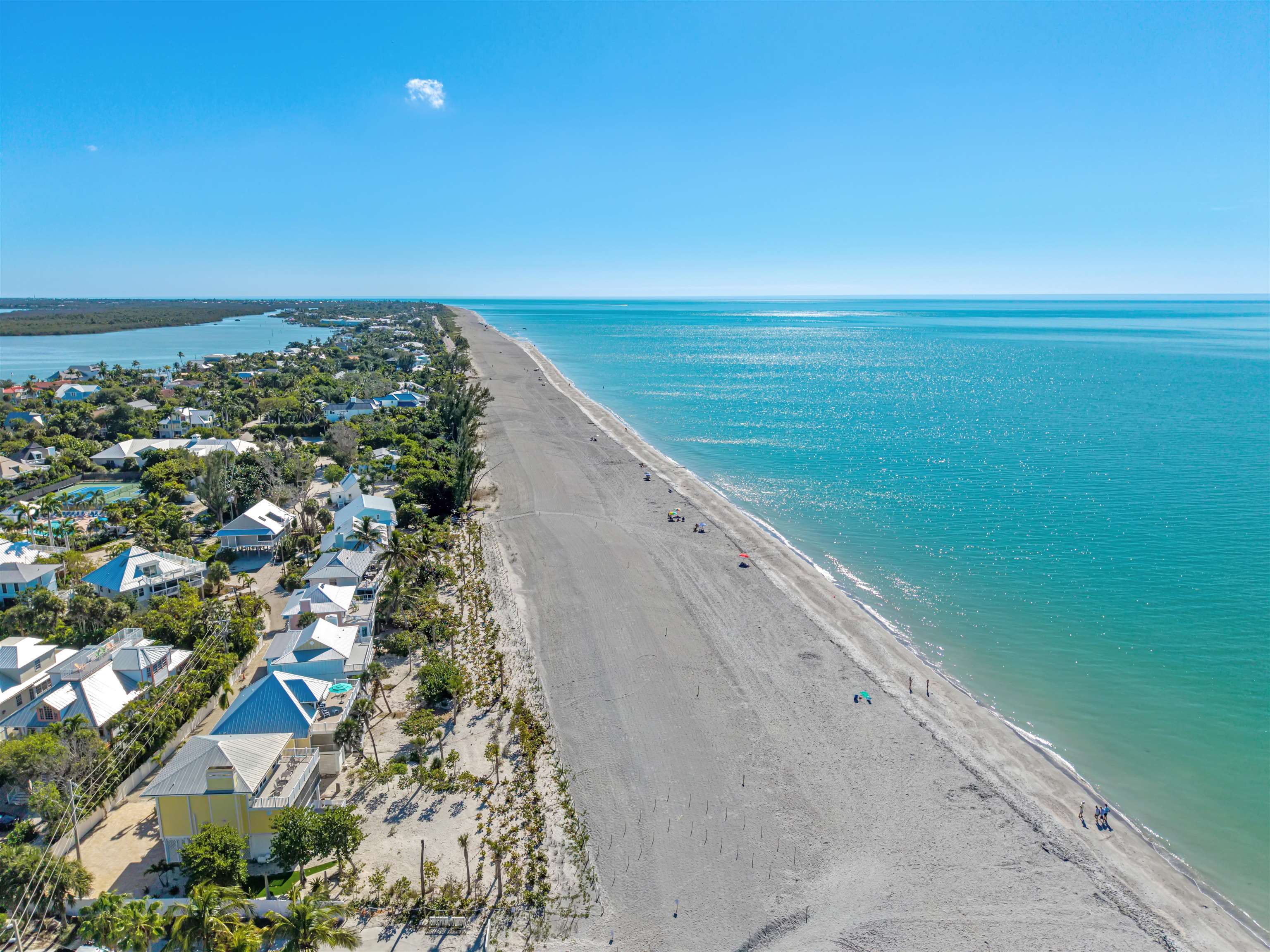 Captiva, Florida, 33924, United States, 2 Bedrooms Bedrooms, ,0.1 BathroomBathrooms,Residential,For Sale,2013459