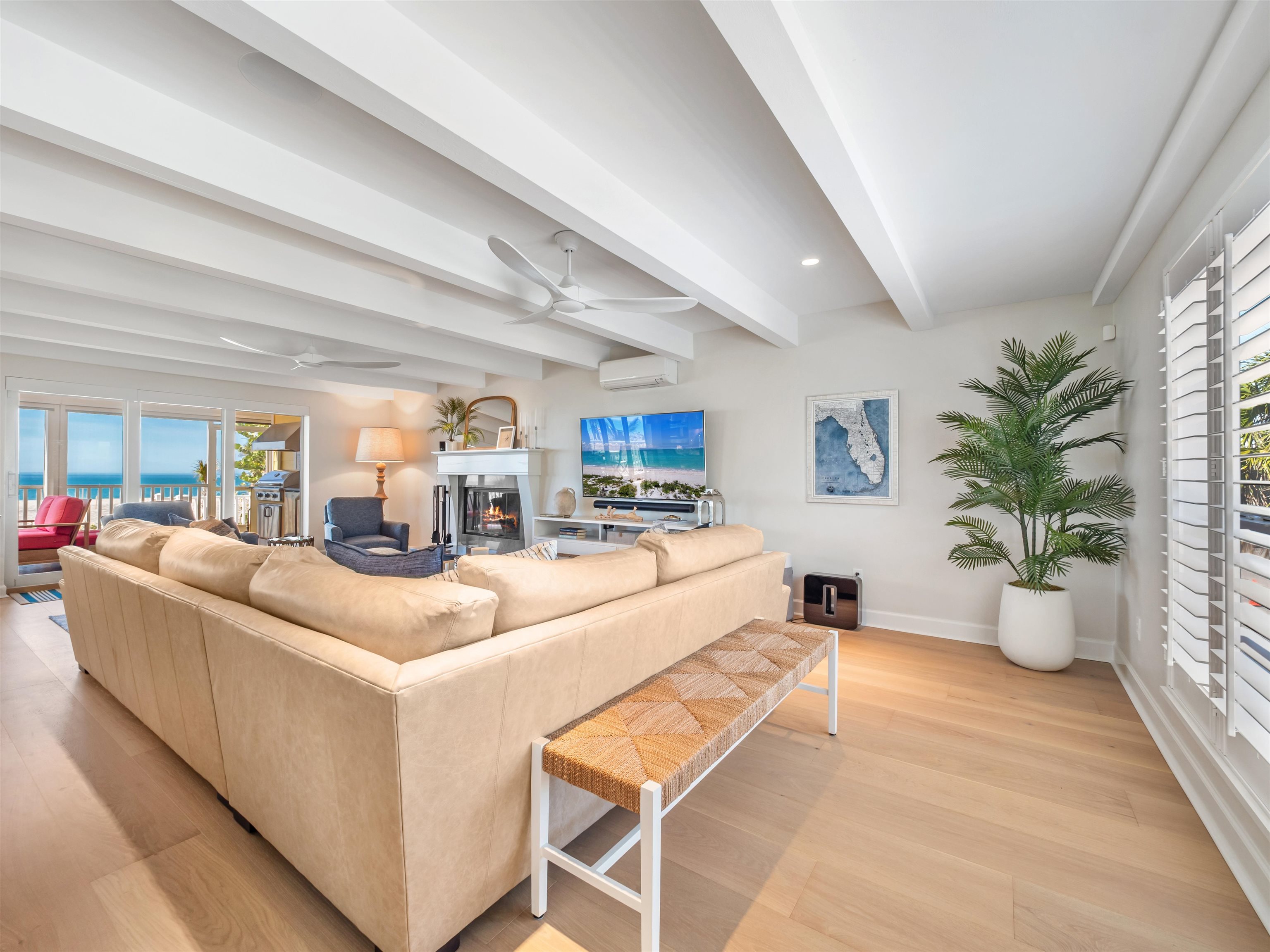 Captiva, Florida, 33924, United States, 2 Bedrooms Bedrooms, ,0.1 BathroomBathrooms,Residential,For Sale,2013459