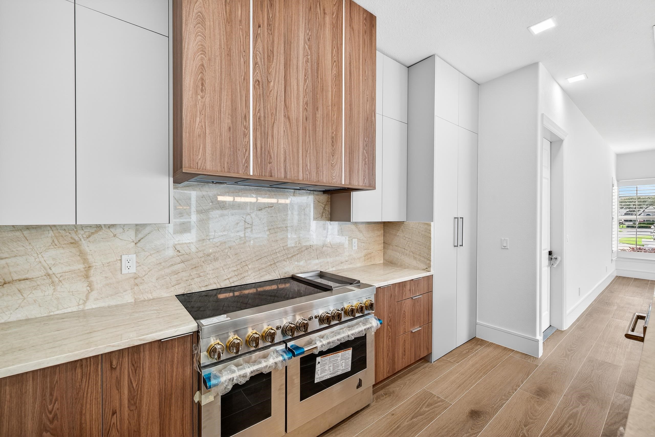 Fort Myers, Florida, 33908, United States, 4 Bedrooms Bedrooms, ,0.1 BathroomBathrooms,Residential,For Sale,2014628