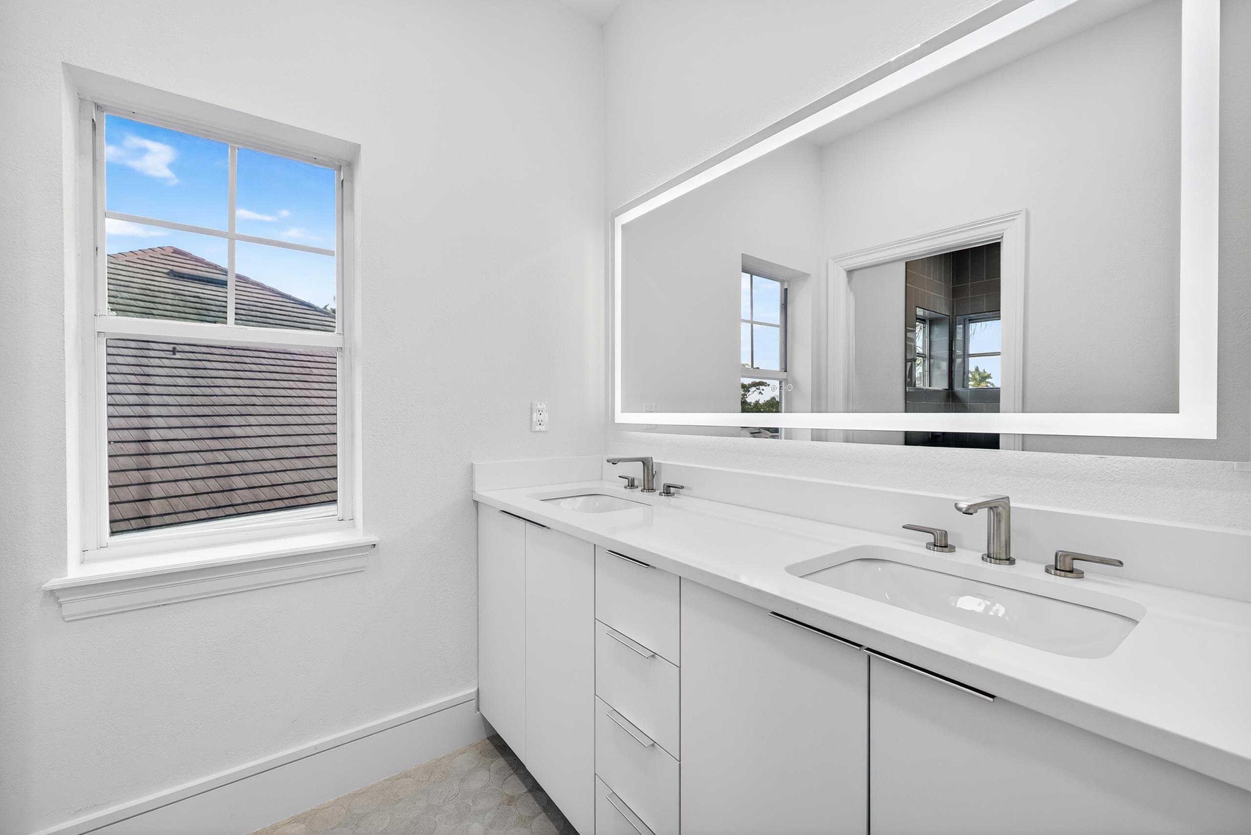 Fort Myers, Florida, 33908, United States, 4 Bedrooms Bedrooms, ,0.1 BathroomBathrooms,Residential,For Sale,2014628