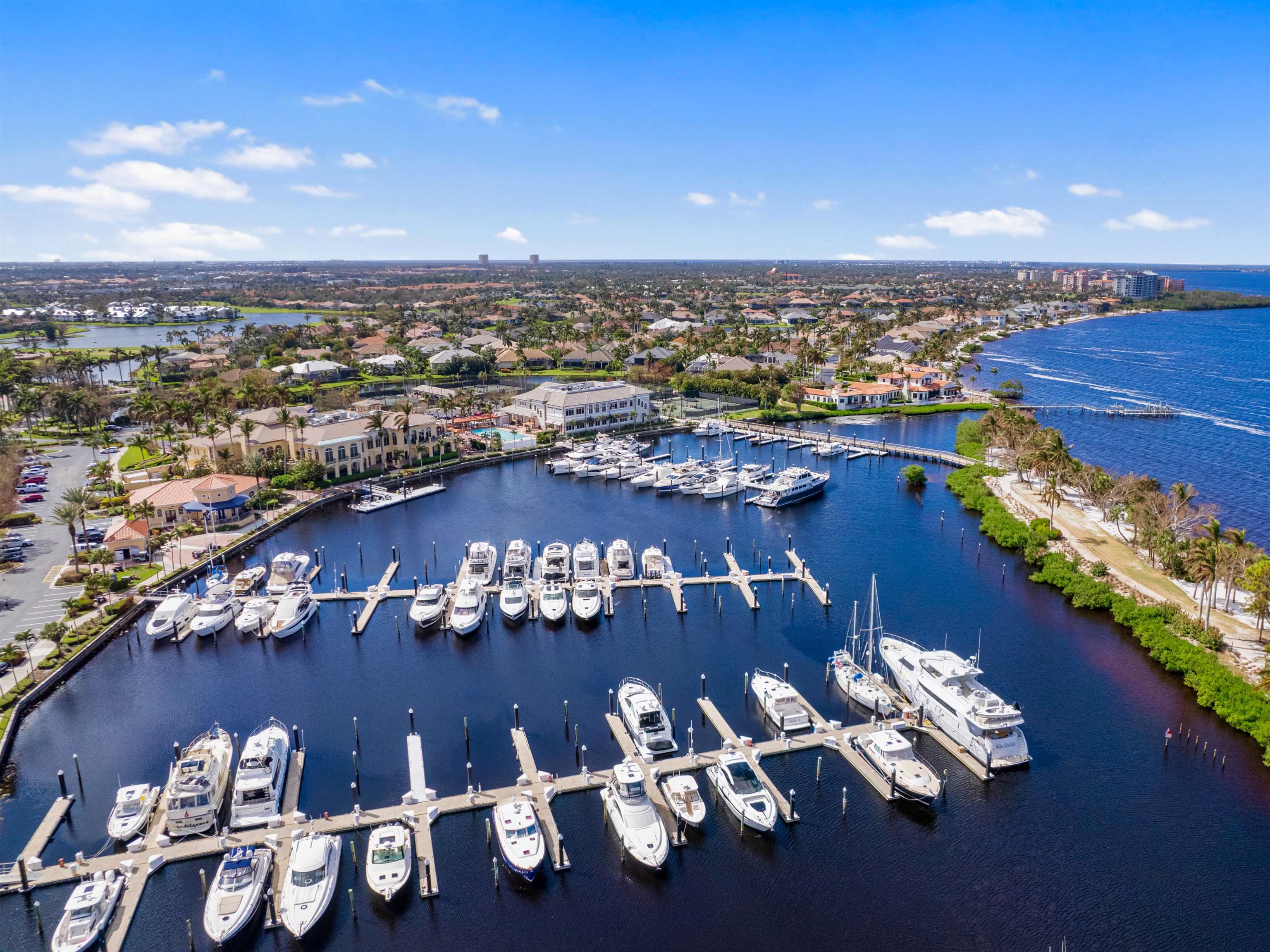 Fort Myers, Florida, 33908, United States, 4 Bedrooms Bedrooms, ,0.1 BathroomBathrooms,Residential,For Sale,2014628