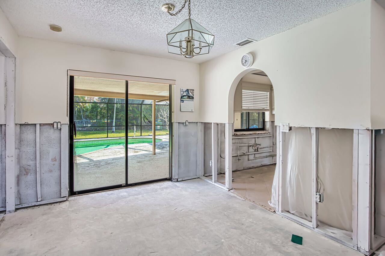 Fort Myers, FL, US, 3 Bedrooms Bedrooms, ,Residential,For Sale,14922 Bonaire Circle,2260264SAN