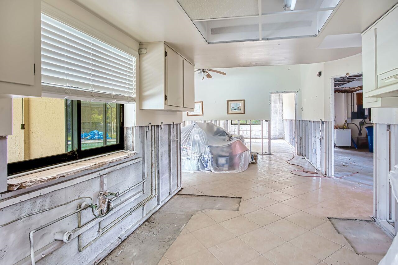 Fort Myers, FL, US, 3 Bedrooms Bedrooms, ,Residential,For Sale,14922 Bonaire Circle,2260264SAN