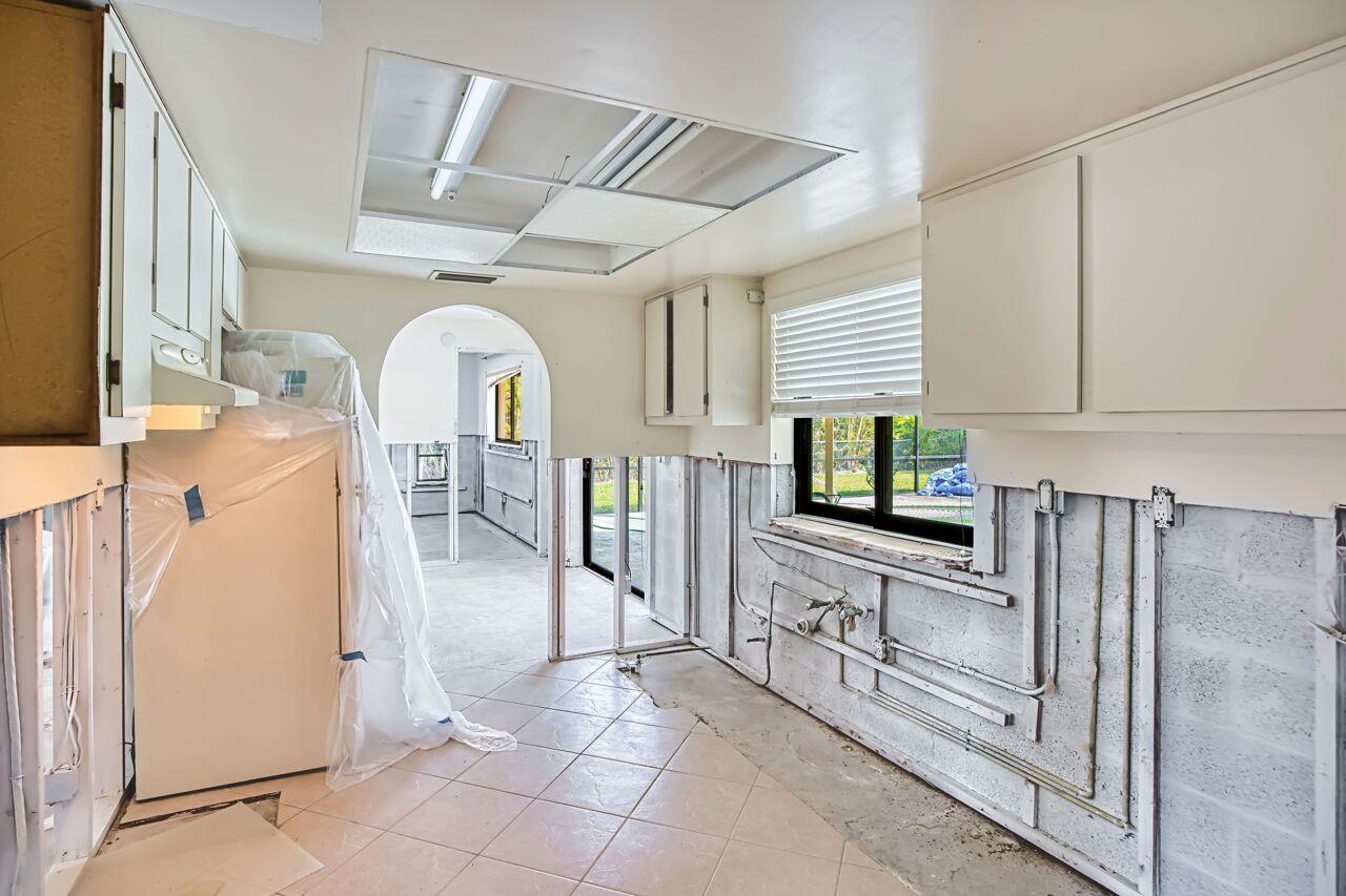 Fort Myers, FL, US, 3 Bedrooms Bedrooms, ,Residential,For Sale,14922 Bonaire Circle,2260264SAN