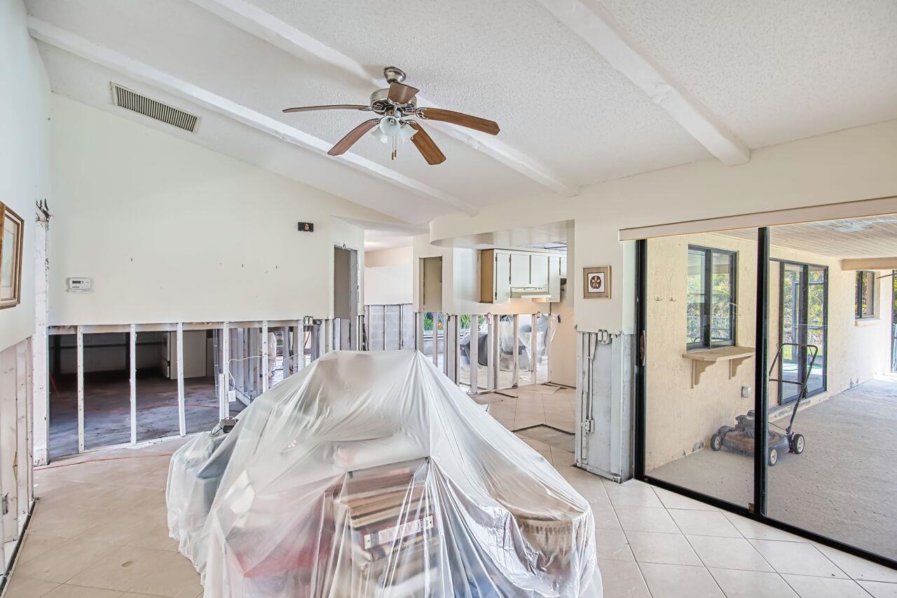 Fort Myers, FL, US, 3 Bedrooms Bedrooms, ,Residential,For Sale,14922 Bonaire Circle,2260264SAN