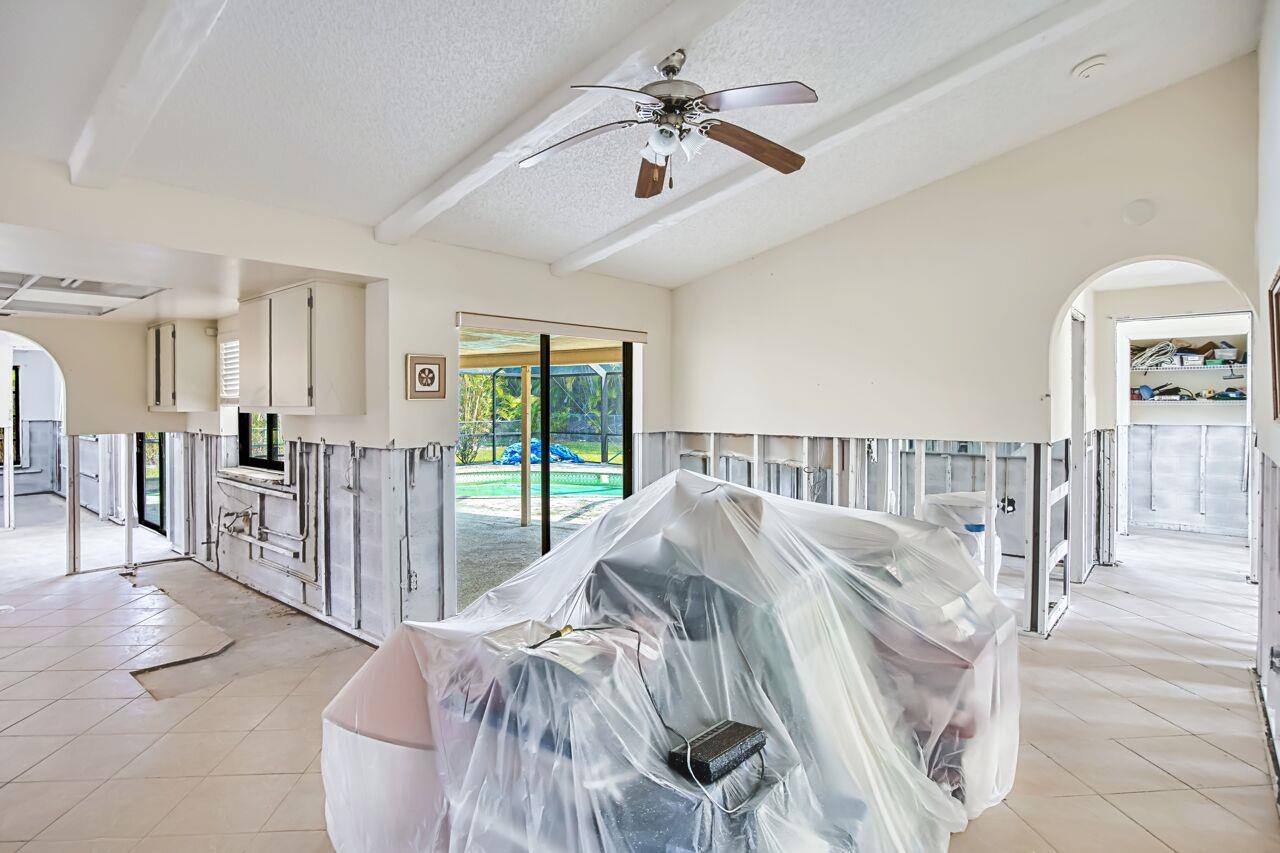 Fort Myers, FL, US, 3 Bedrooms Bedrooms, ,Residential,For Sale,14922 Bonaire Circle,2260264SAN