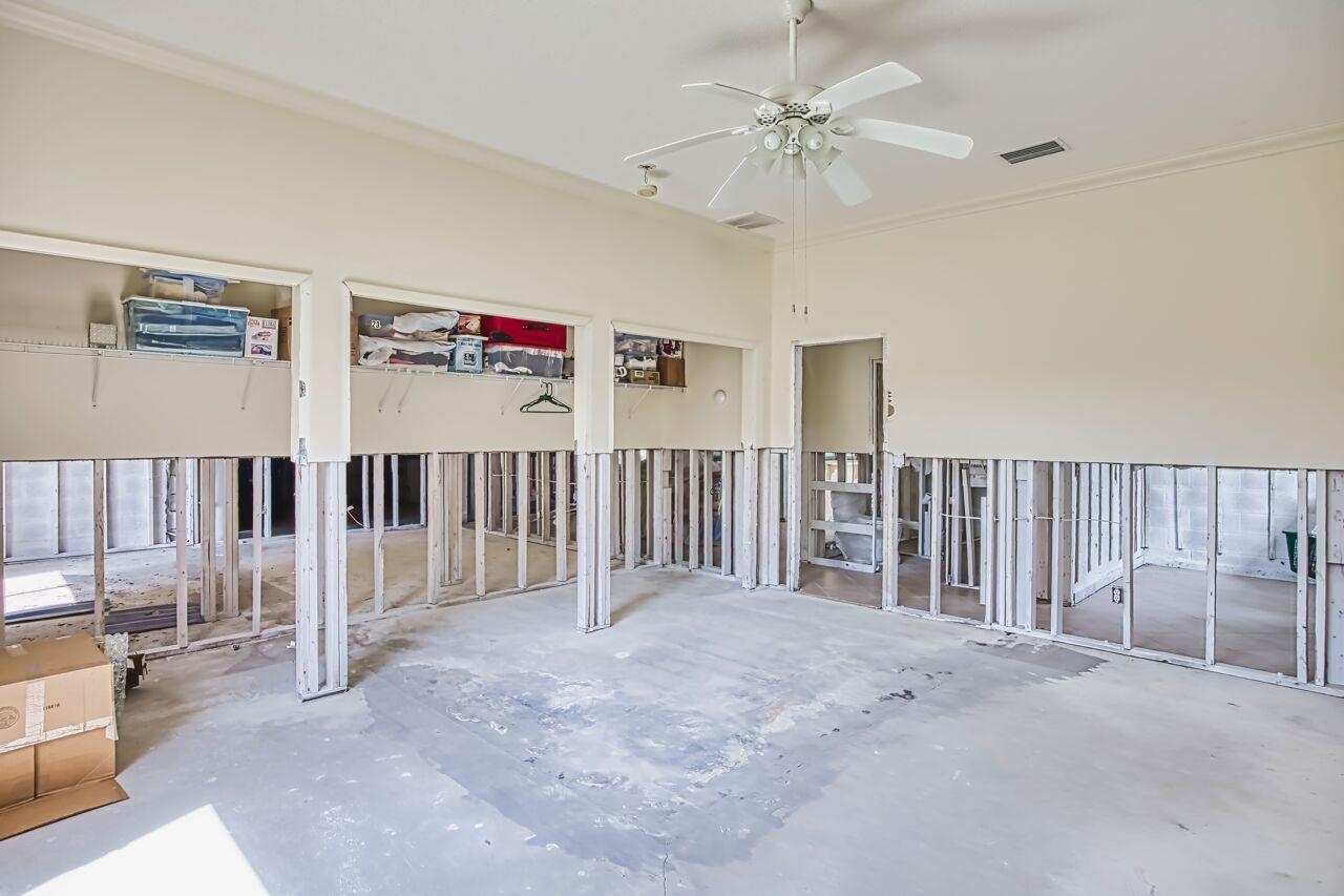 Fort Myers, FL, US, 3 Bedrooms Bedrooms, ,Residential,For Sale,14922 Bonaire Circle,2260264SAN