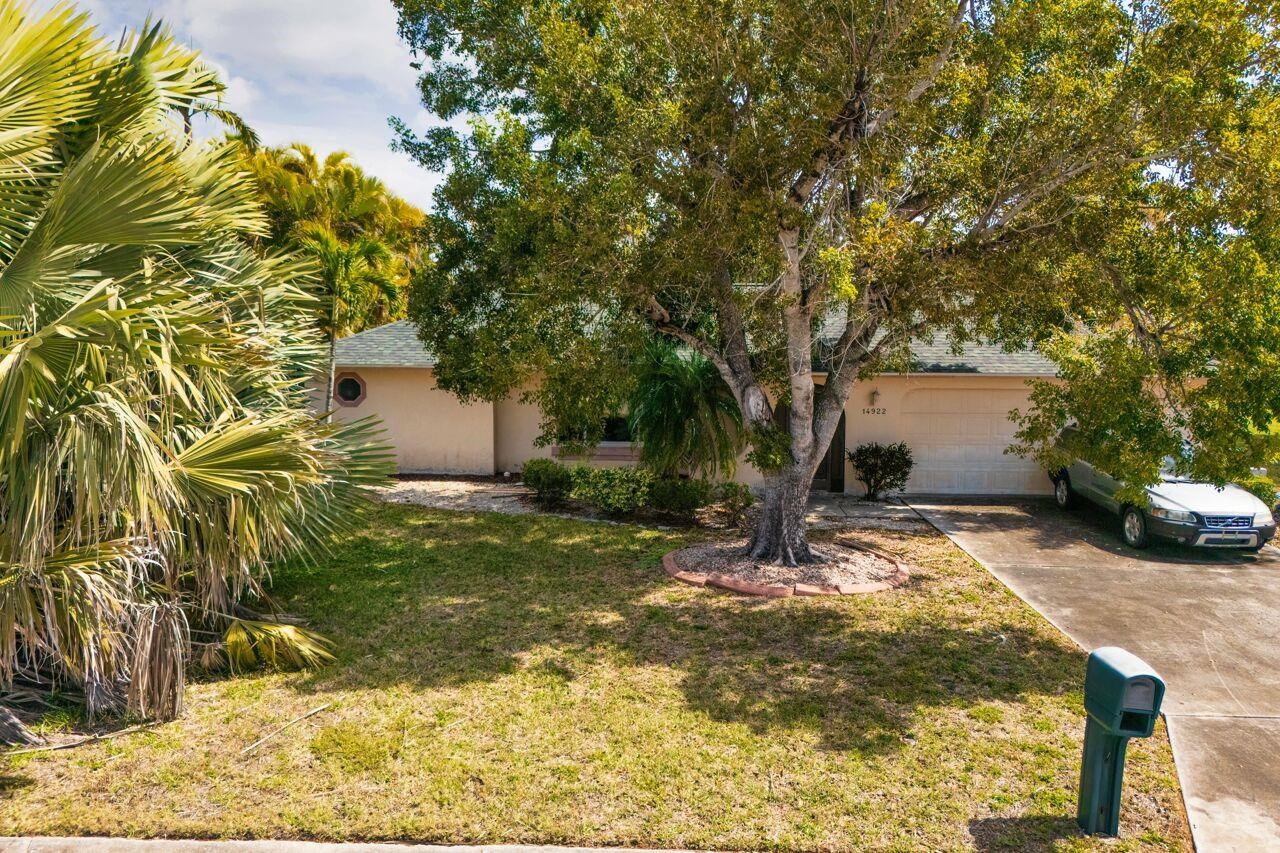 Fort Myers, FL, US, 3 Bedrooms Bedrooms, ,Residential,For Sale,14922 Bonaire Circle,2260264SAN