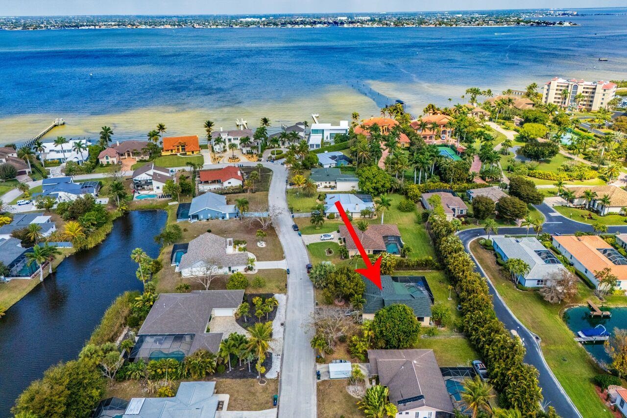 Fort Myers, FL, US, 3 Bedrooms Bedrooms, ,Residential,For Sale,14922 Bonaire Circle,2260264SAN