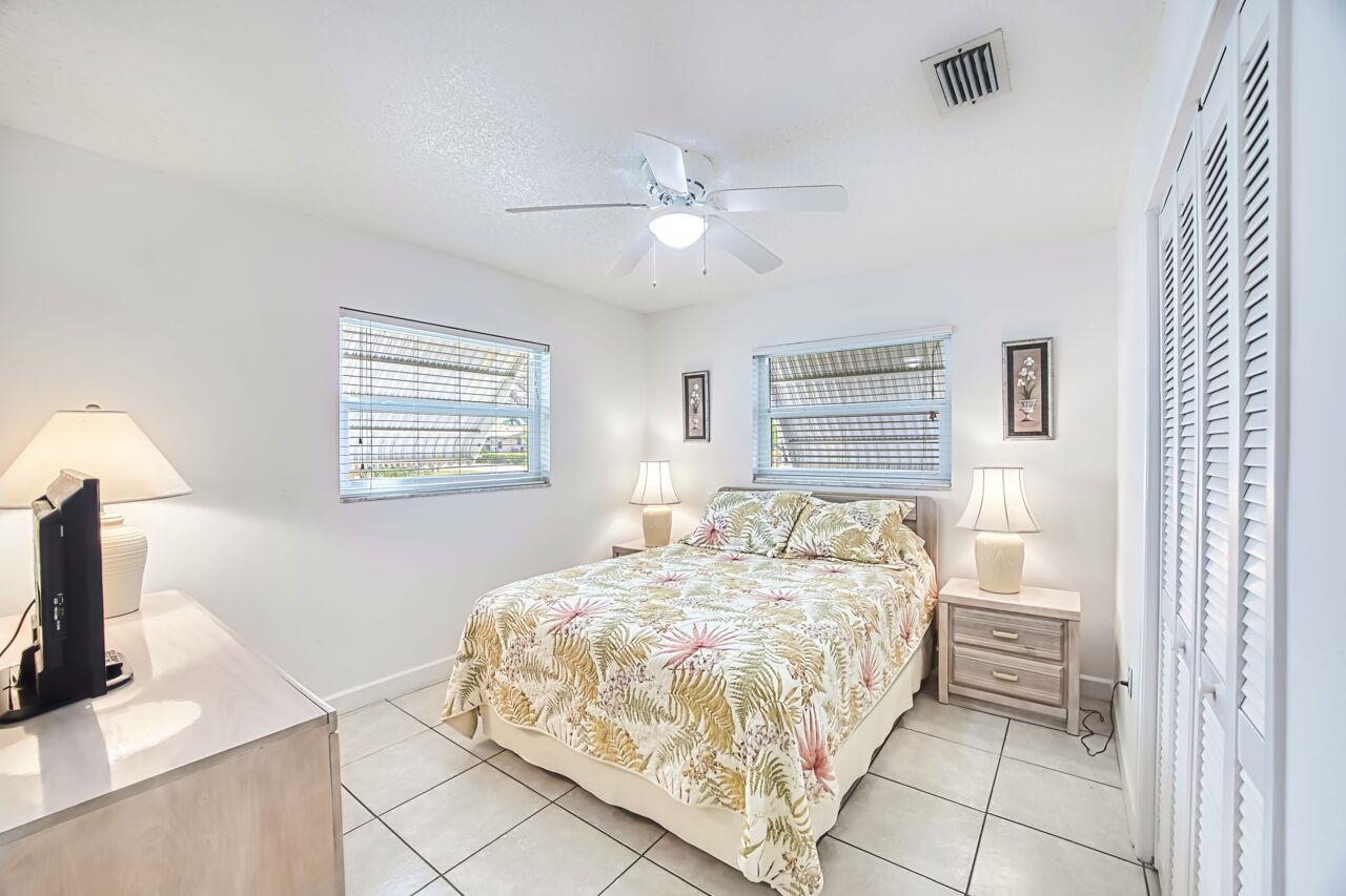 Excellent opportunity in the highly desirable Iona / McGregor corridor – image 14