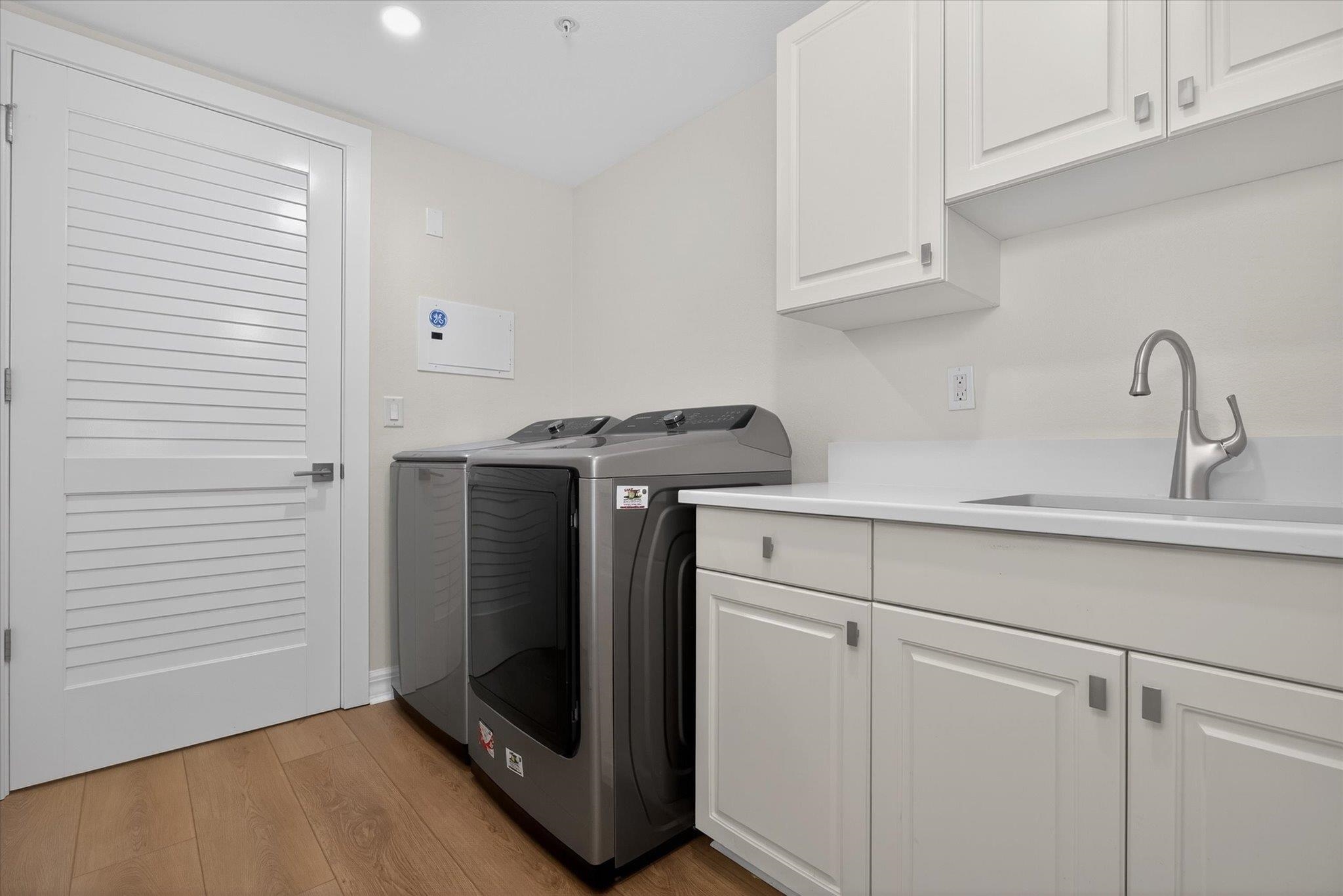 Fort Myers, Florida, 33908, United States, 3 Bedrooms Bedrooms, ,Residential,For Sale,2045847