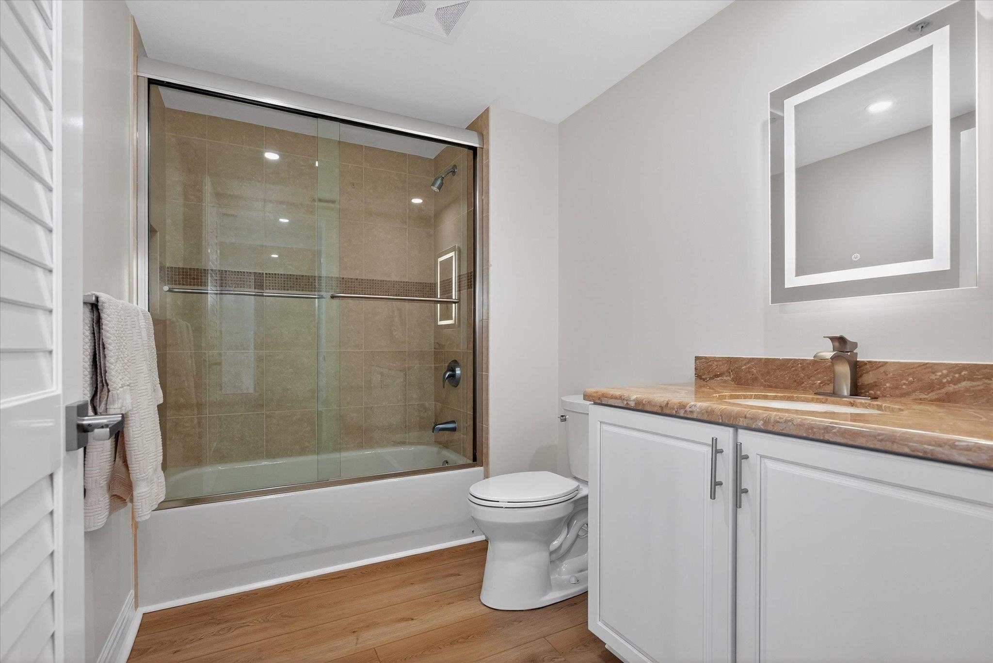 Fort Myers, Florida, 33908, United States, 3 Bedrooms Bedrooms, ,Residential,For Sale,2045847