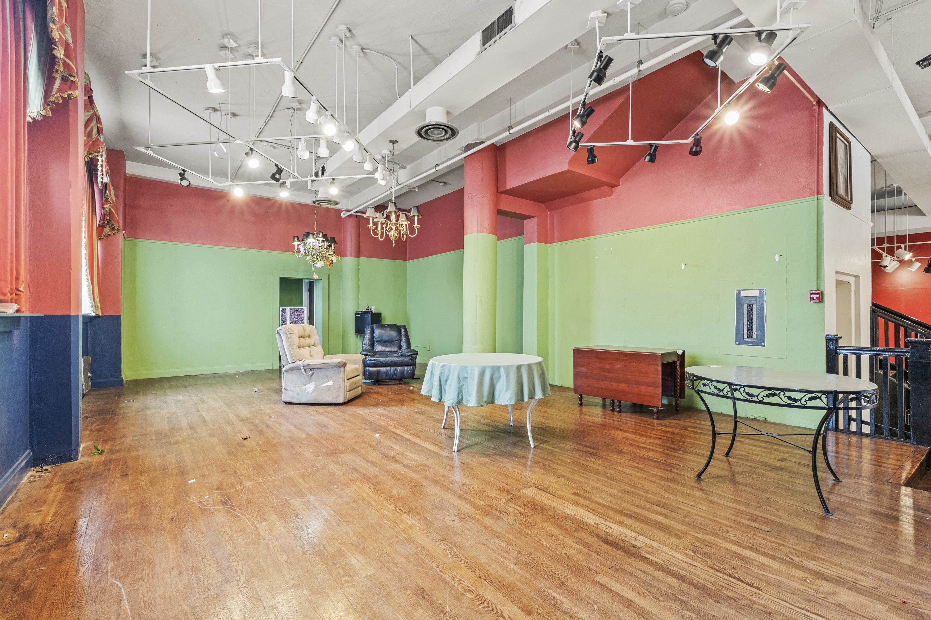 1638 Winchester Ave.
