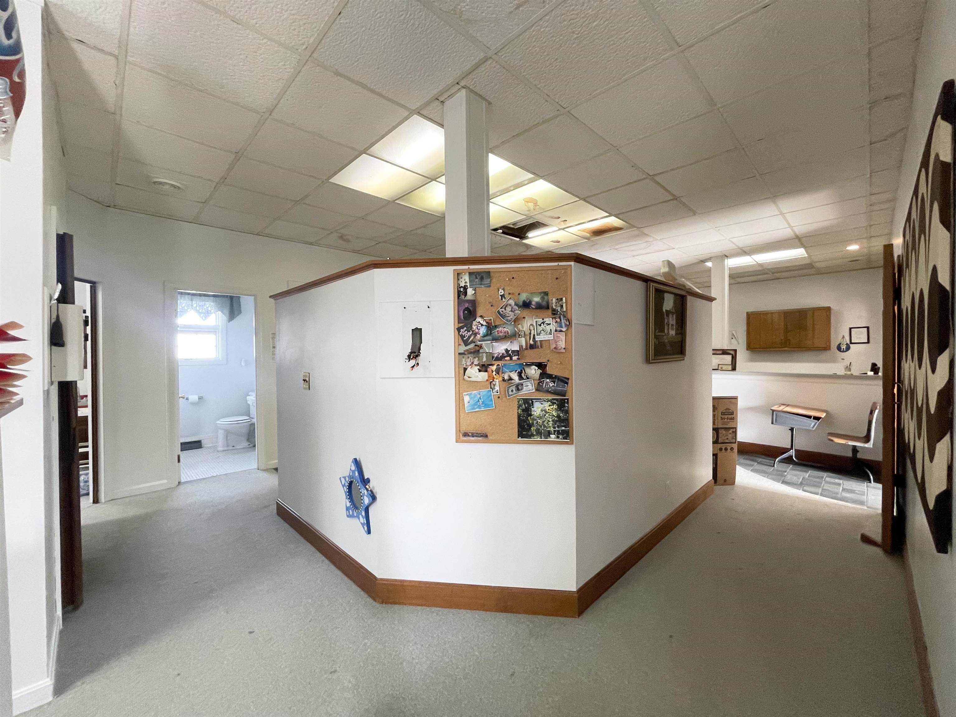 https://zimg.paragon.ice.com/ParagonImages/Property/PH/AABRKY/58454/5/0/0/9d55e23c8c0f414d291022200d637c60/0/6cfbf3f414b1f835335e85a3a6aa7cd1/58454-dd66176b-c681-4b97-83ed-c1b1b10c1739.JPG